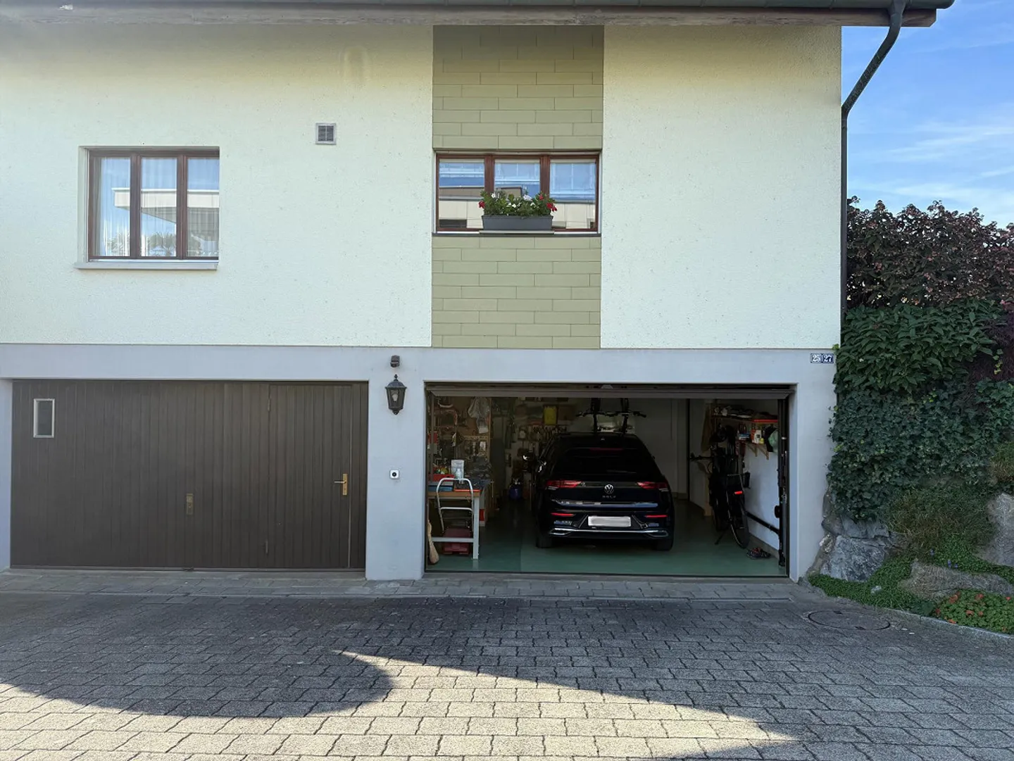 Casa unifamiliare ben tenuta con giardino da sogno in una tranquilla strada senza uscita - Foto 13 di 13