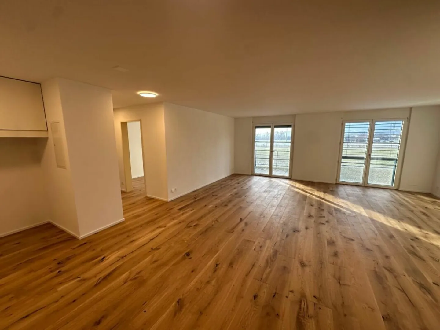 Bienvenue dans votre nouveau chez-vous - rénové avec style en périphérie verte de Soleure - Photo 2 sur 13