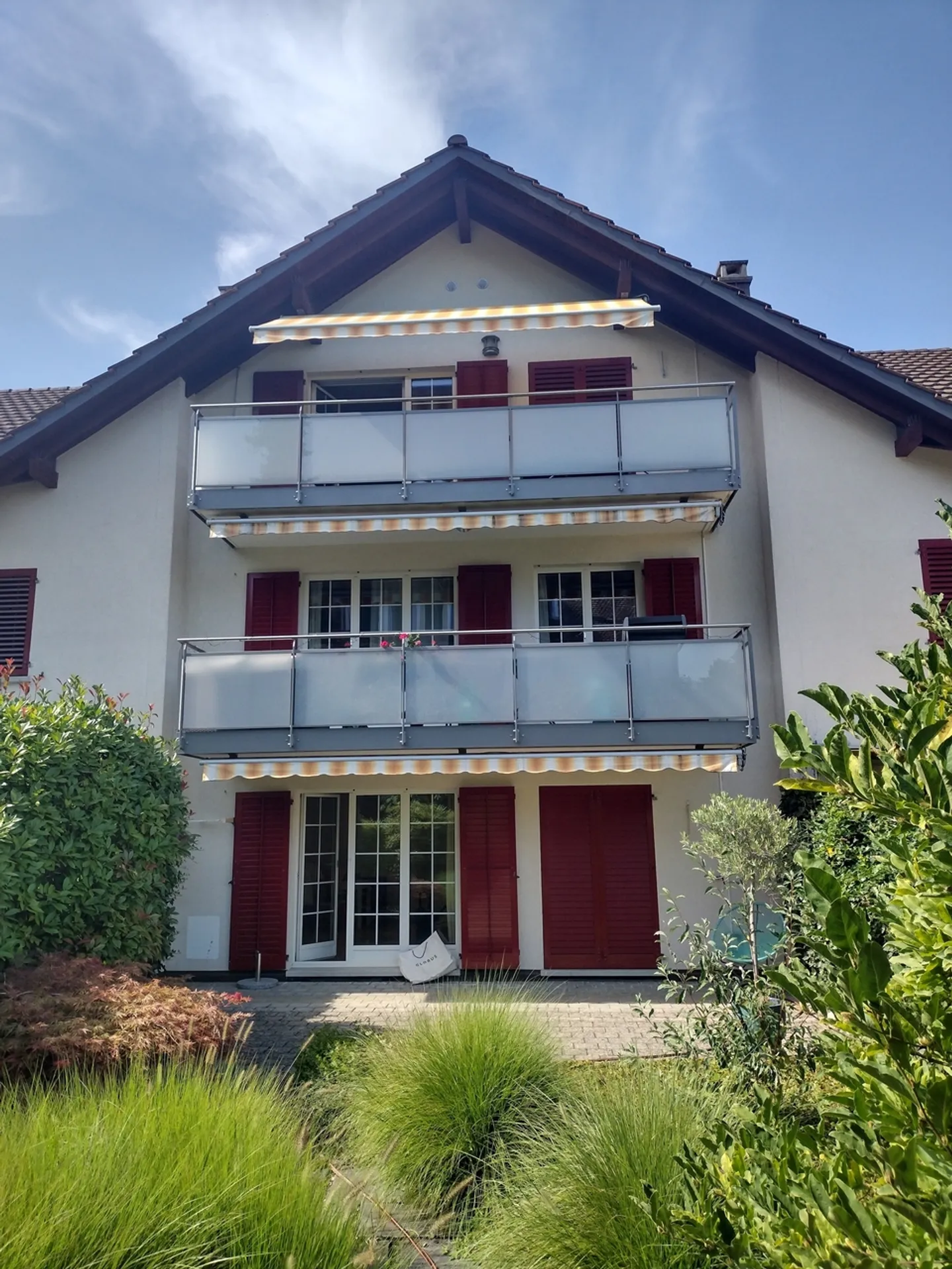 Exklusive und charmante 2½ Zimmer-Gartenwohnung in Kilchberg ZH - Foto 1 von 9