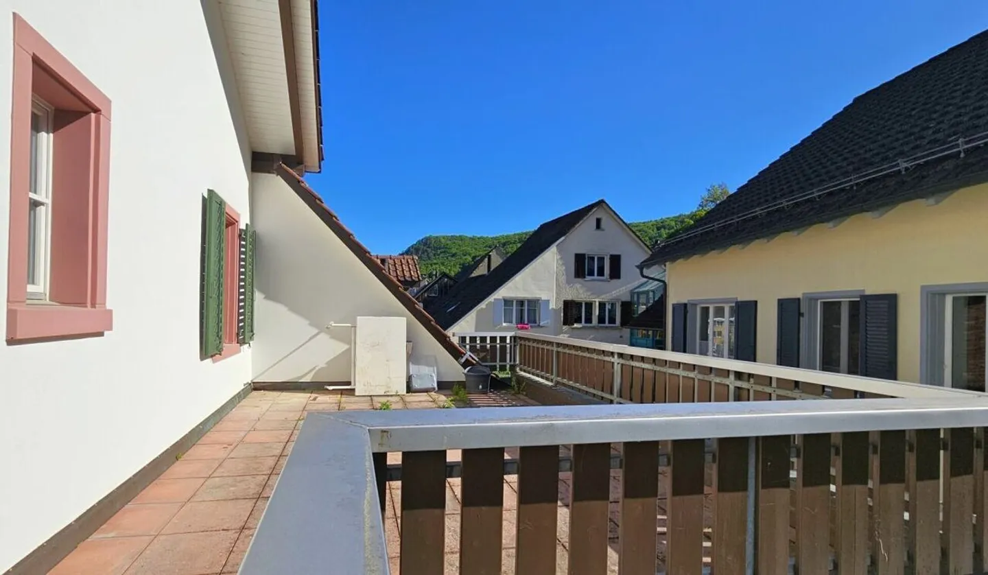Heimelige Maisonettewohnung mit Terrasse und Garage - Foto 3 von 13