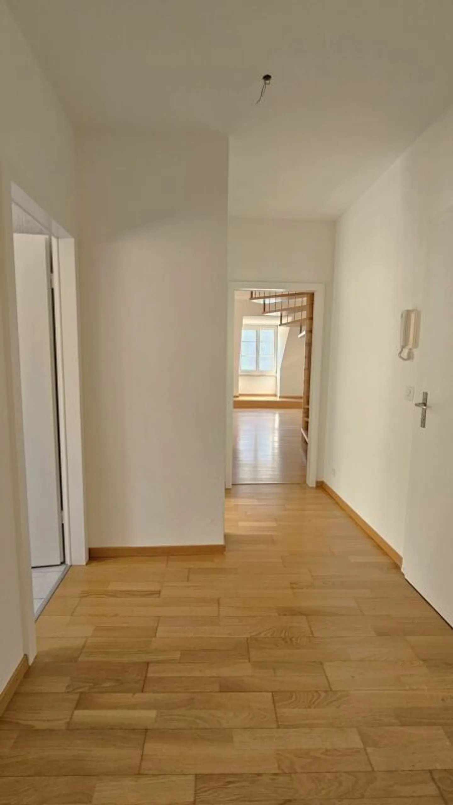 Heimelige Maisonettewohnung mit Terrasse und Garage - Foto 4 von 13