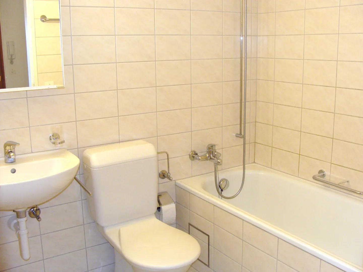 Appartement confortable avec balcon dans un emplacement calme - Photo 9 sur 11