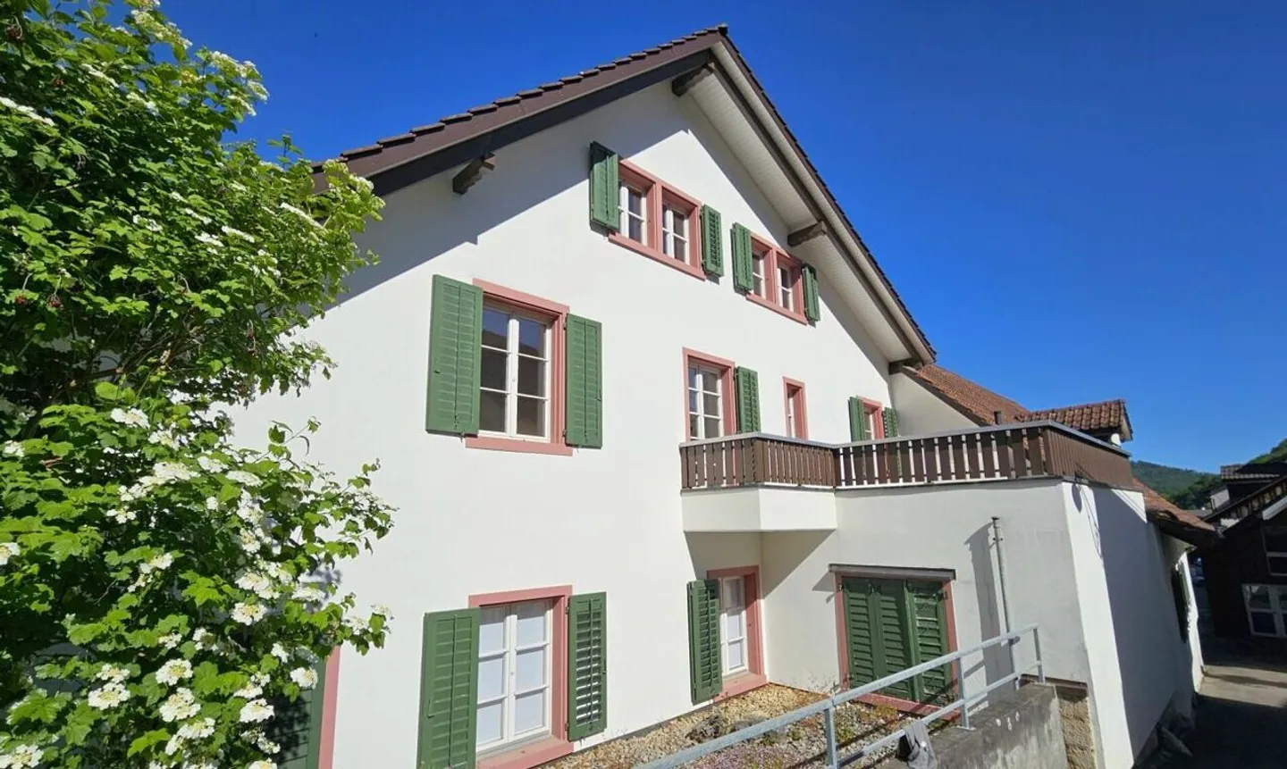 Heimelige Maisonettewohnung mit Terrasse und Garage - Foto 1 von 13