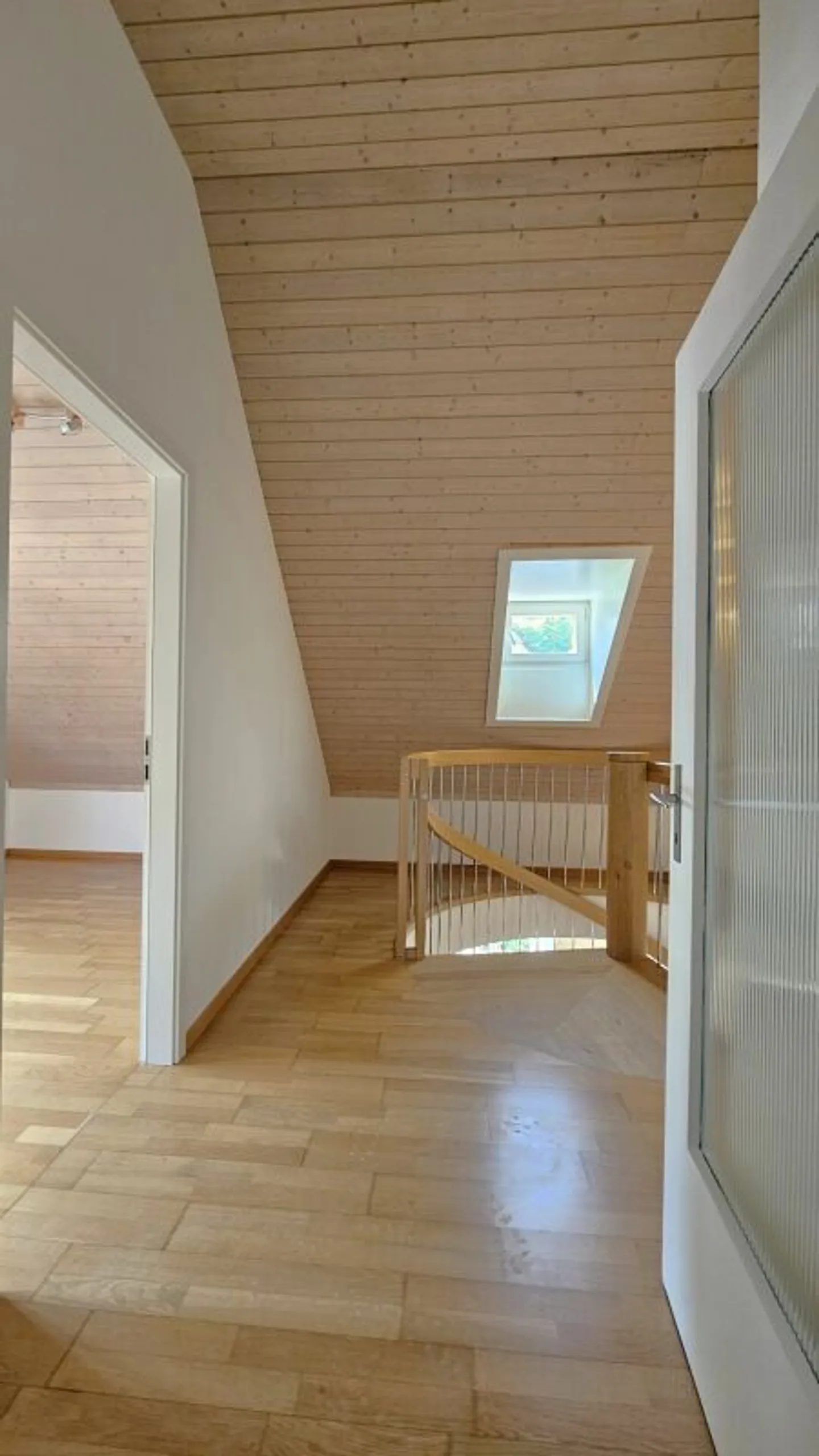 Heimelige Maisonettewohnung mit Terrasse und Garage - Foto 10 von 13