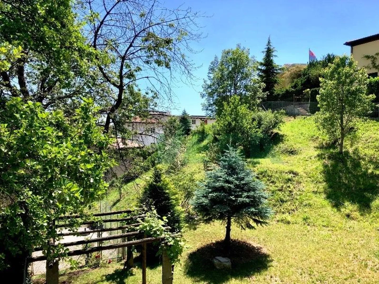 Elegante Villa d'Autore - Foto 2 di 11