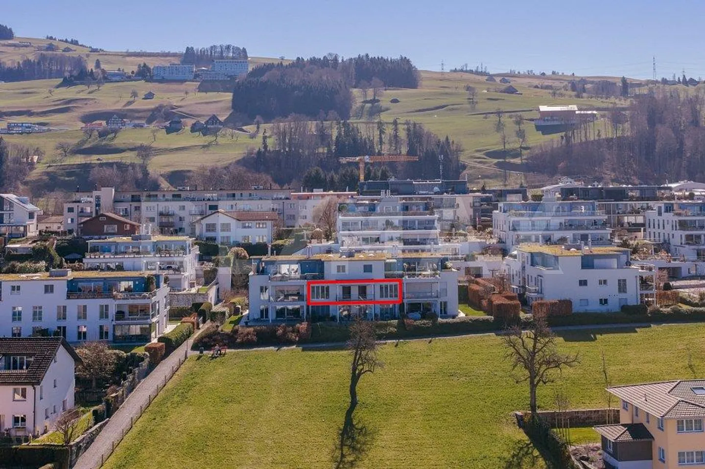 Vie privilégiée avec vue sur le lac et panoramique - Photo 5 sur 13