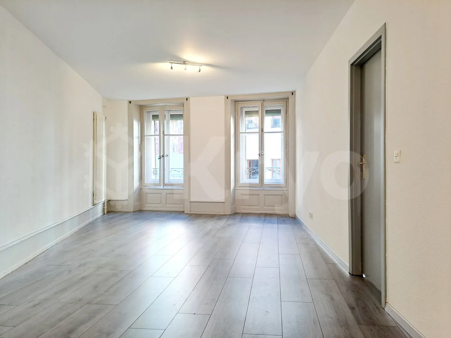 CENTRALE 12, appartamento di 2.5 locali con balcone - Foto 3 di 7