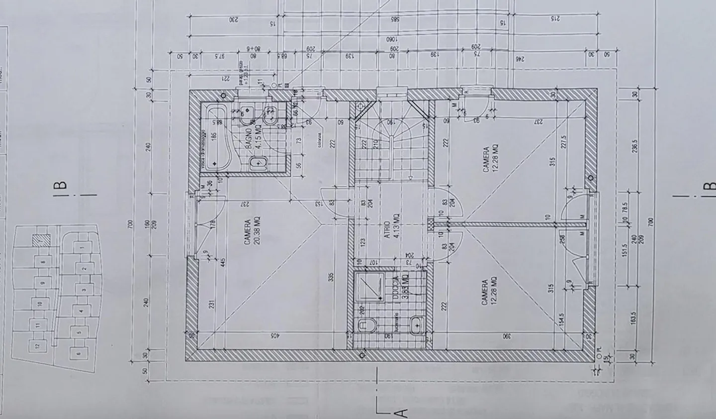 Maison individuelle lumineuse 5.5 avec grand jardin privé à Bioggio - Photo 11 sur 12