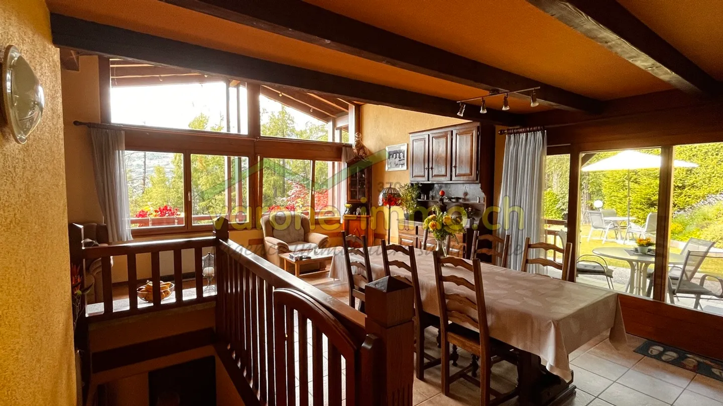 Chalet Incantevole a Briey/Chalais - Foto 4 di 16