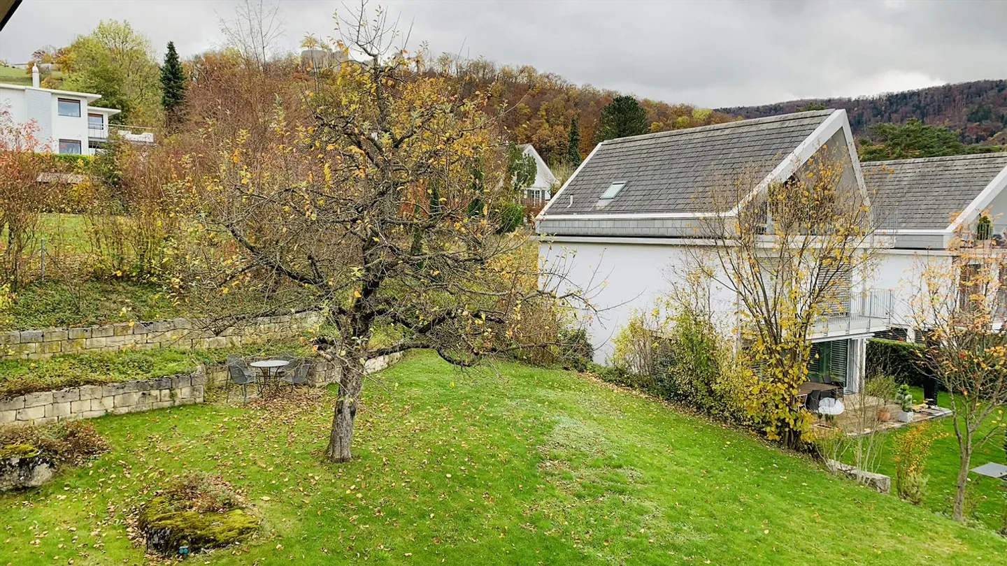 Spaziosa casa indipendente di 7 locali con giardino e vista sulle montagne a Dornach - Foto 12 di 14