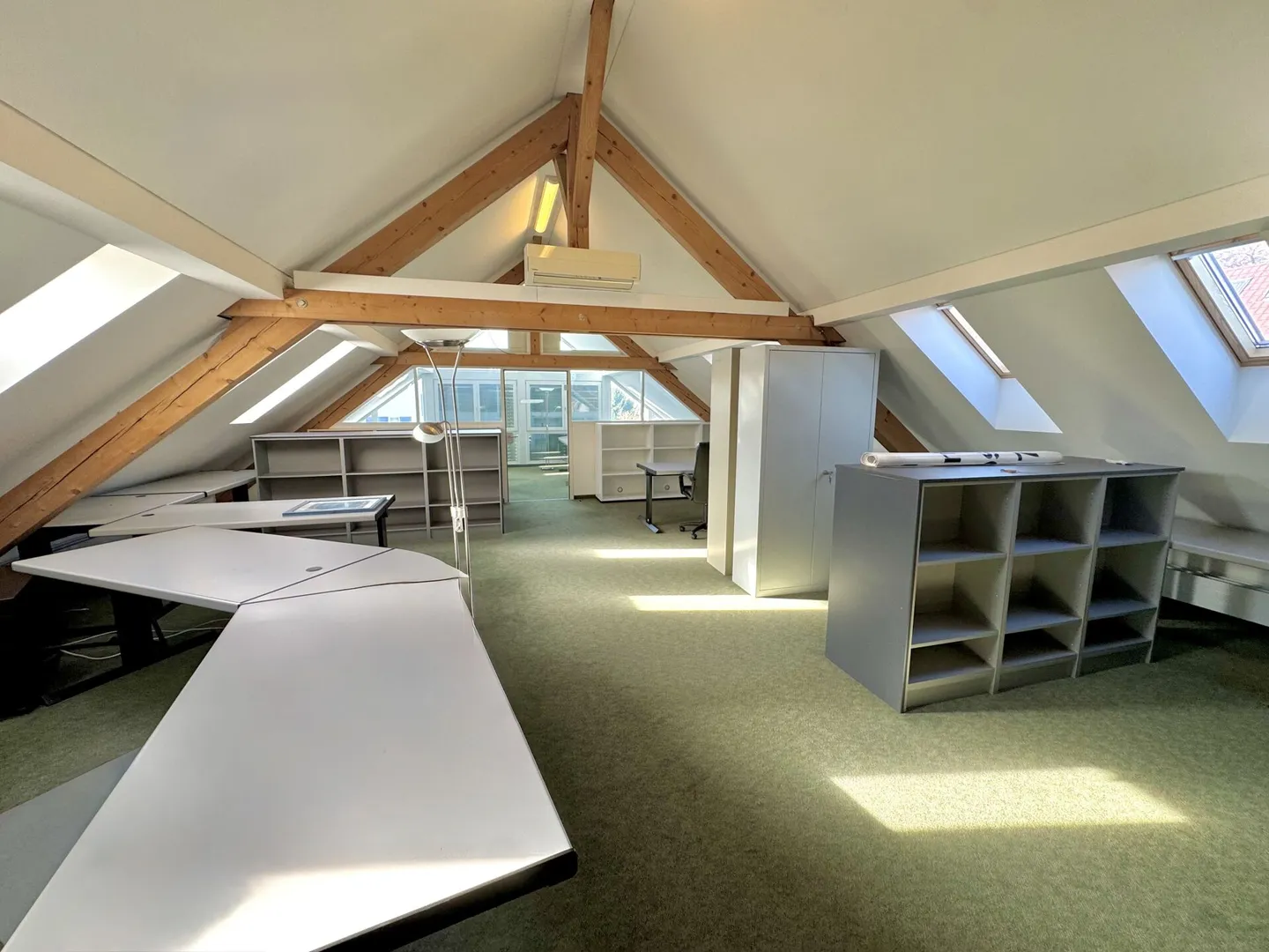 Attractive residential and commercial building in a central location in Augst - Photo 8 of 15