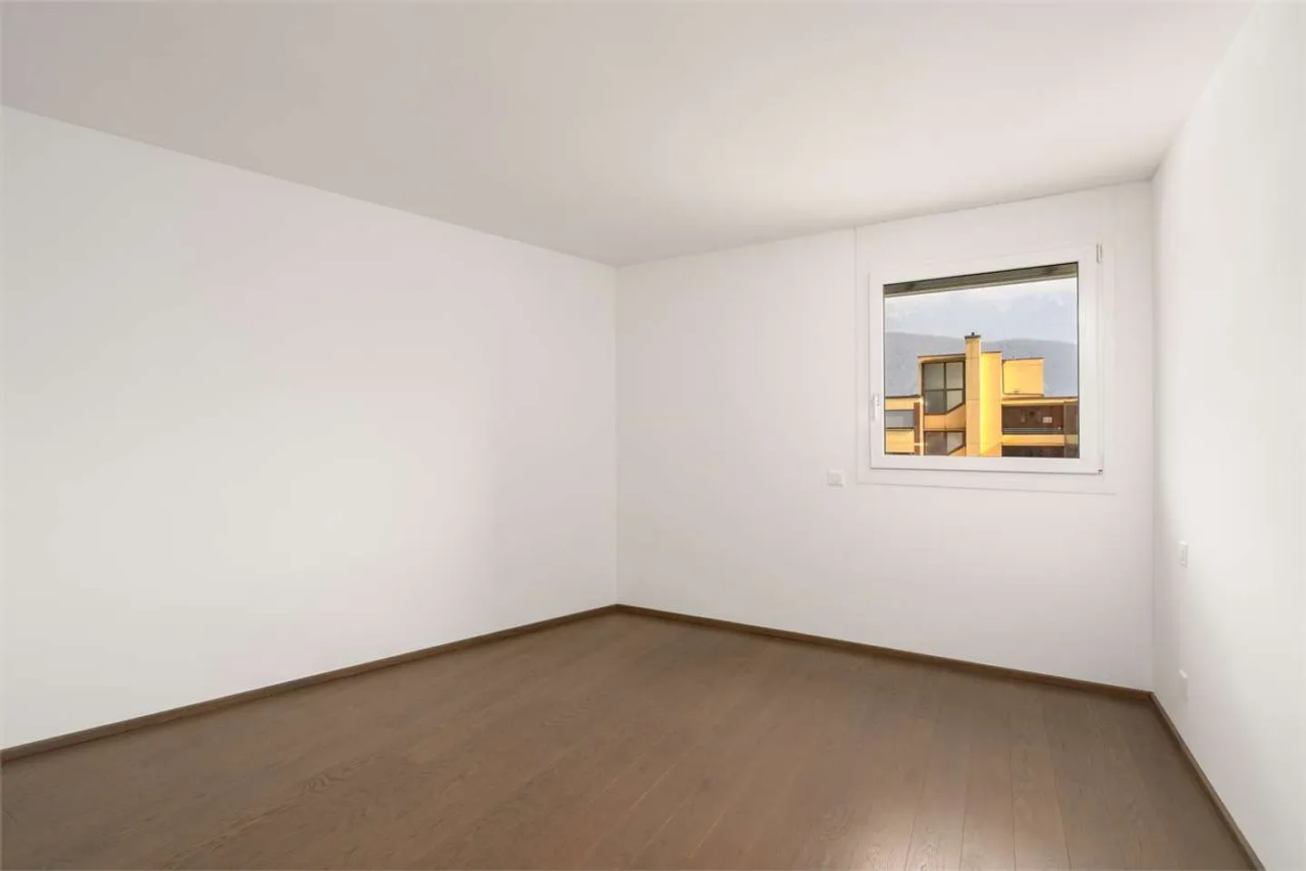 Modernes Apartment mit Seeblick - Foto 8 von 13