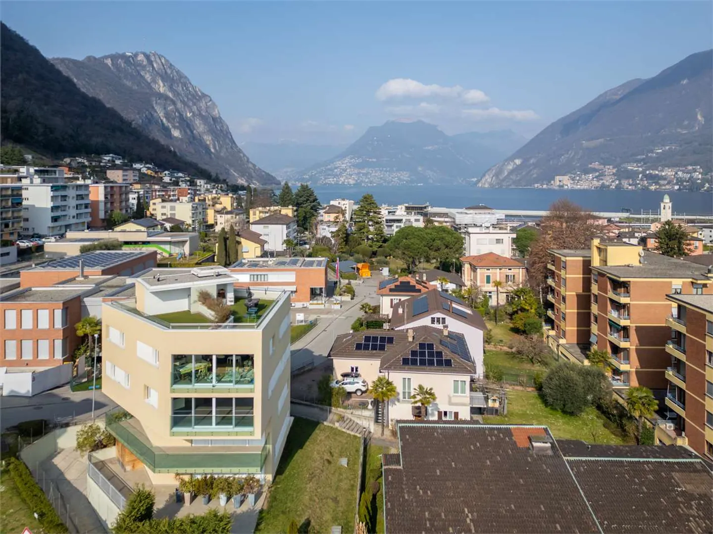 Modernes Apartment mit Seeblick - Foto 12 von 13