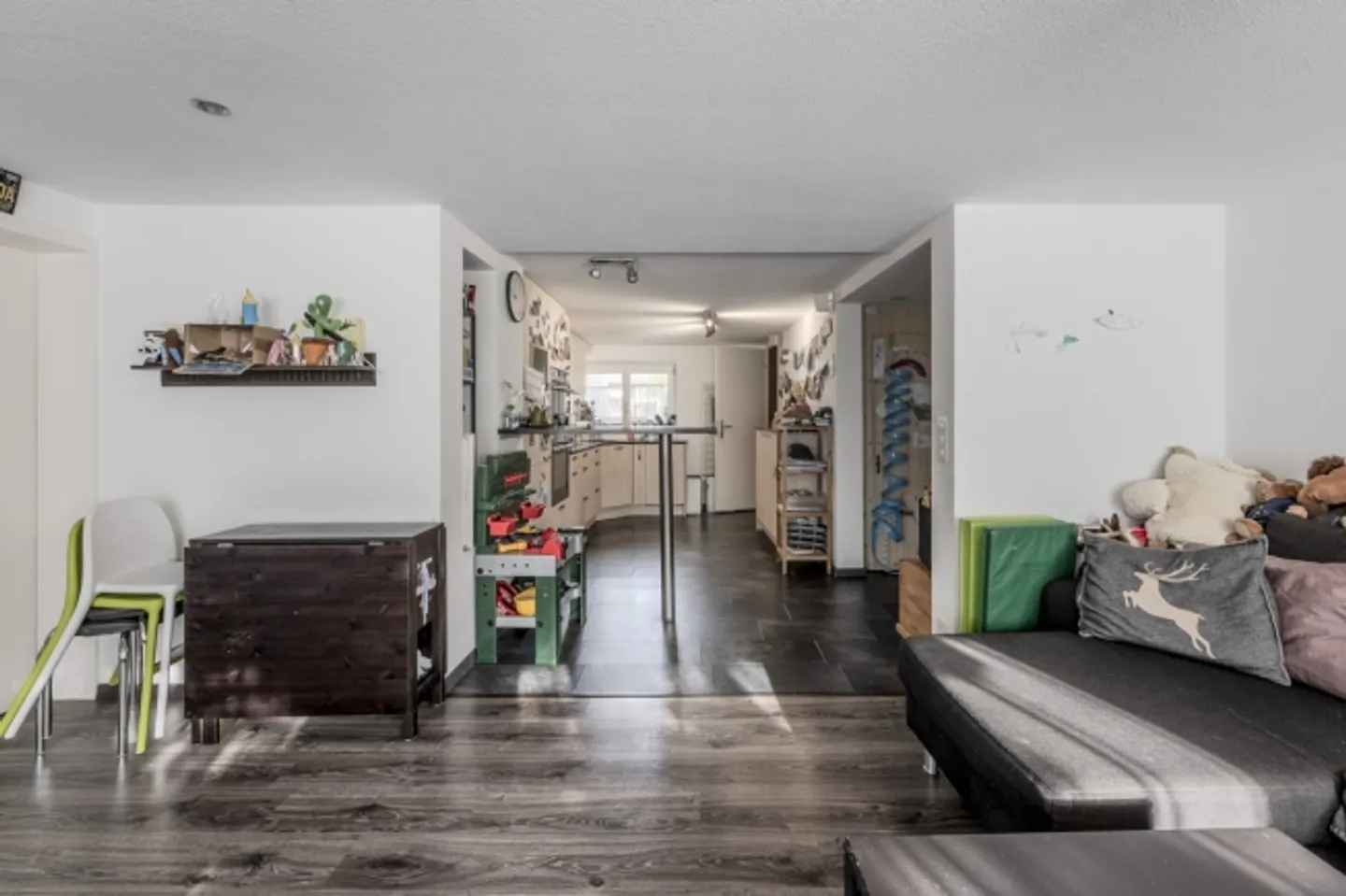 «Charmantes Reiheneinfamilienhaus an Privatstrasse ohne Durchgangsverkehr» - Foto 7 von 9