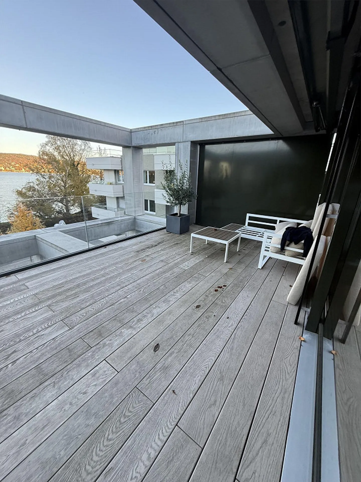 Casa rara fronte lago a Kilchberg – Completamente arredata, pronta per essere abitata - Foto 9 di 19