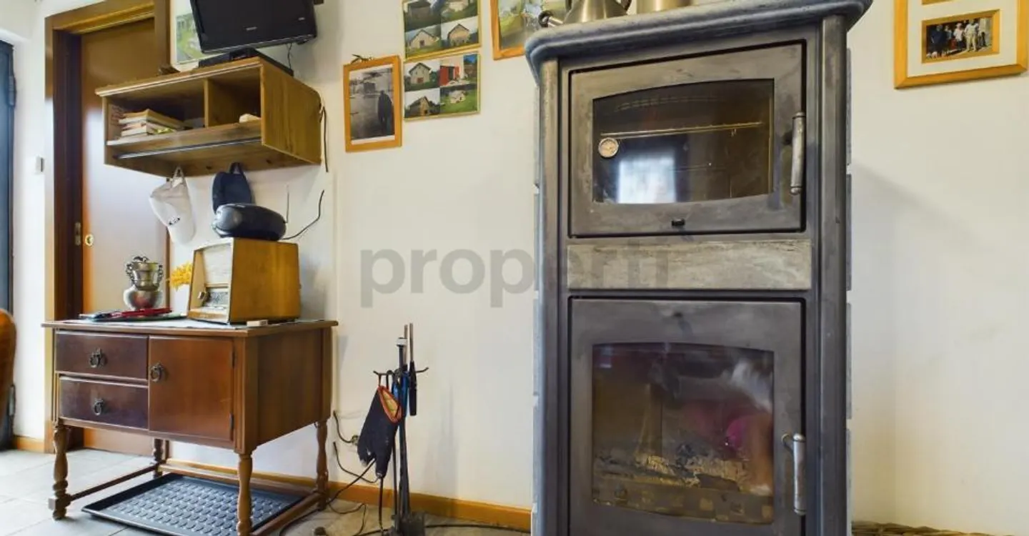 Charmantes Einfamilienhaus zu verkaufen mit atemberaubendem Blick mit 6 Zimmern in Dalpe - Foto 6 von 13
