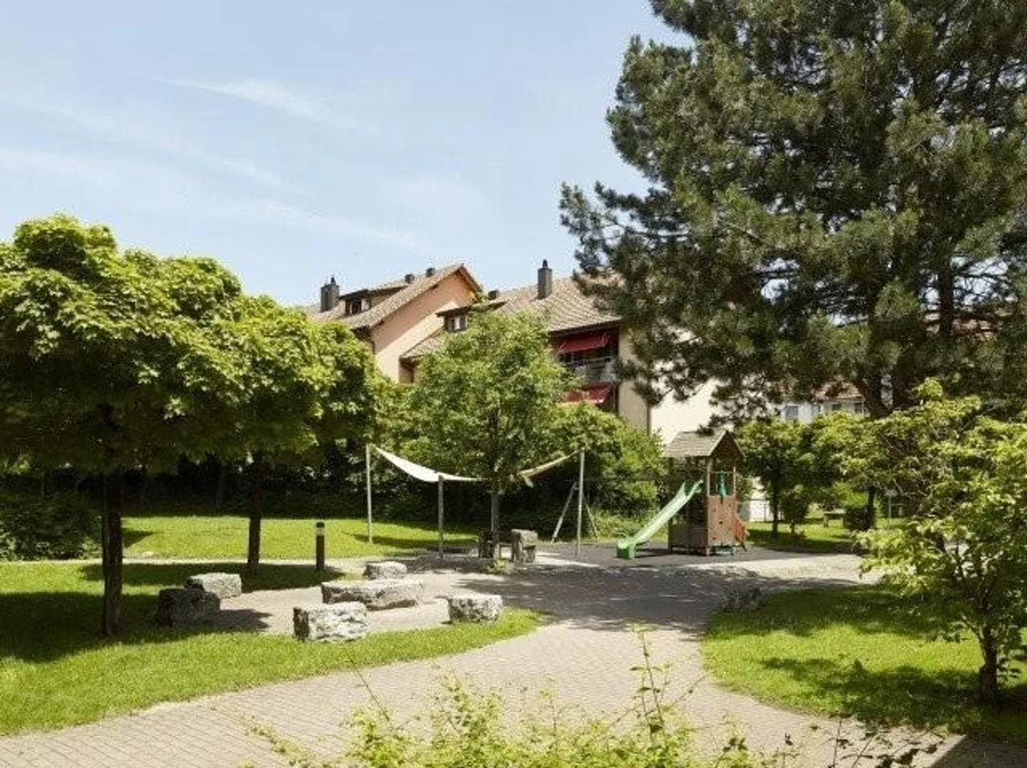 LOUER SANS CAUTION - Rural mais proche de la ville (Limité jusqu'au 31.1.28) - Photo 3 sur 7