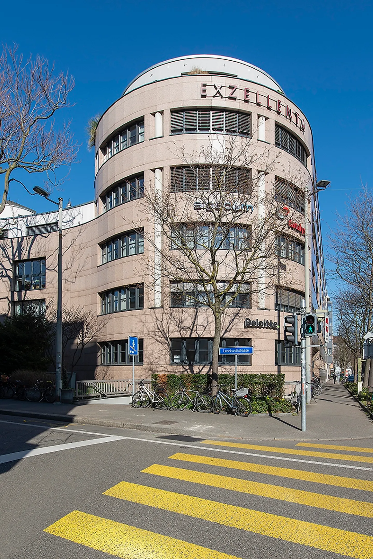 Spazi per uffici attraenti in una posizione rappresentativa - Foto 1 di 9