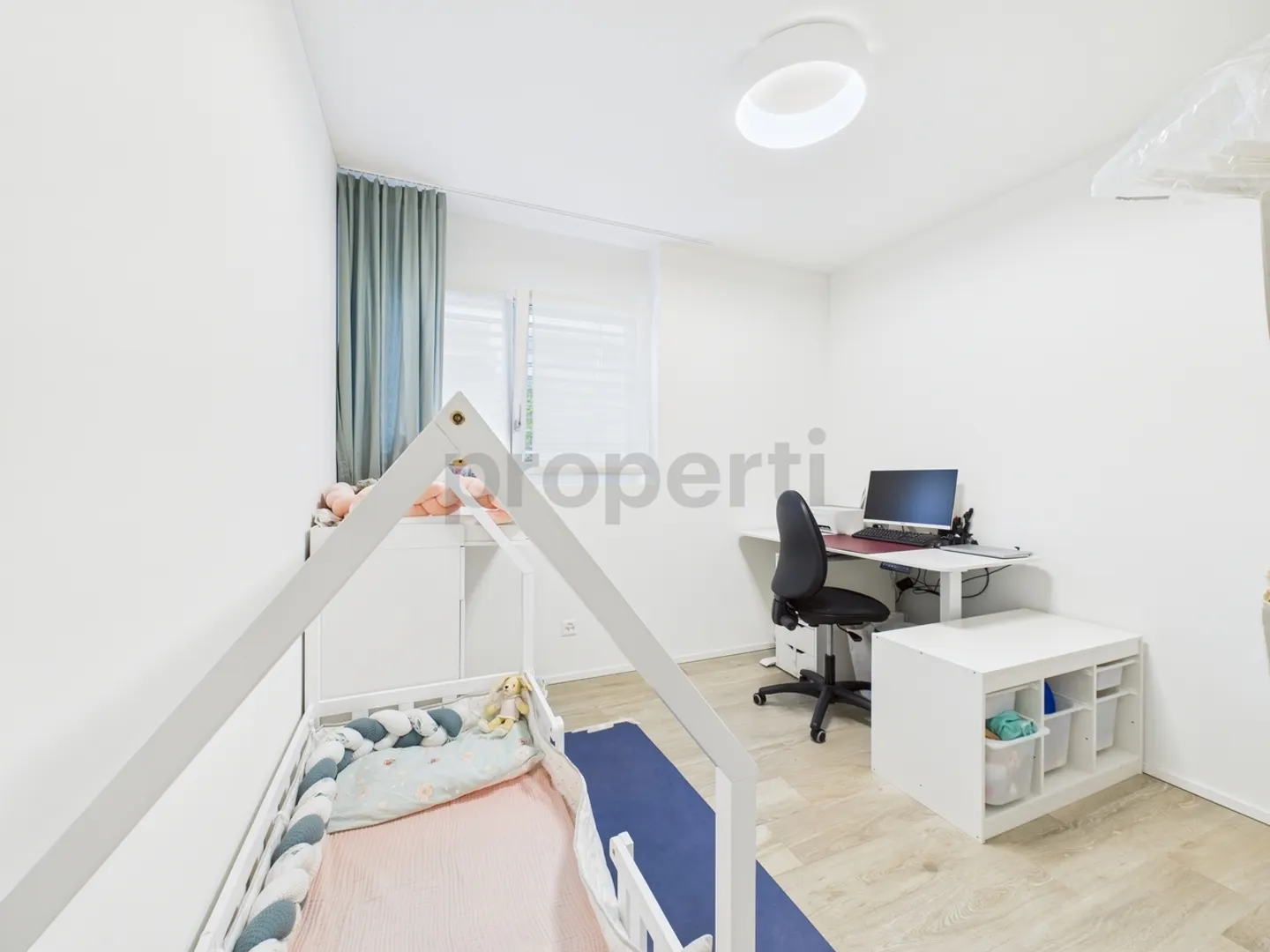 Appartamento moderno con giardino privato - Foto 7 di 13