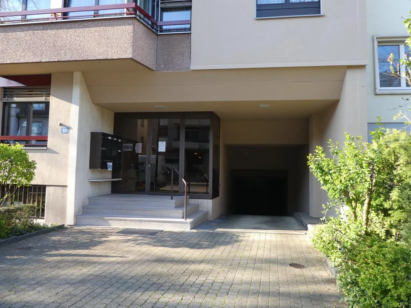 Einstellhallenplatz zu Vermieten - Foto 1 von 1