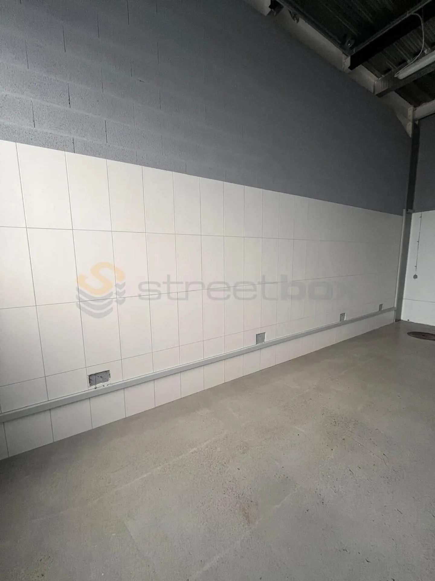 Immeuble mixte à louer - Photo 3 sur 5