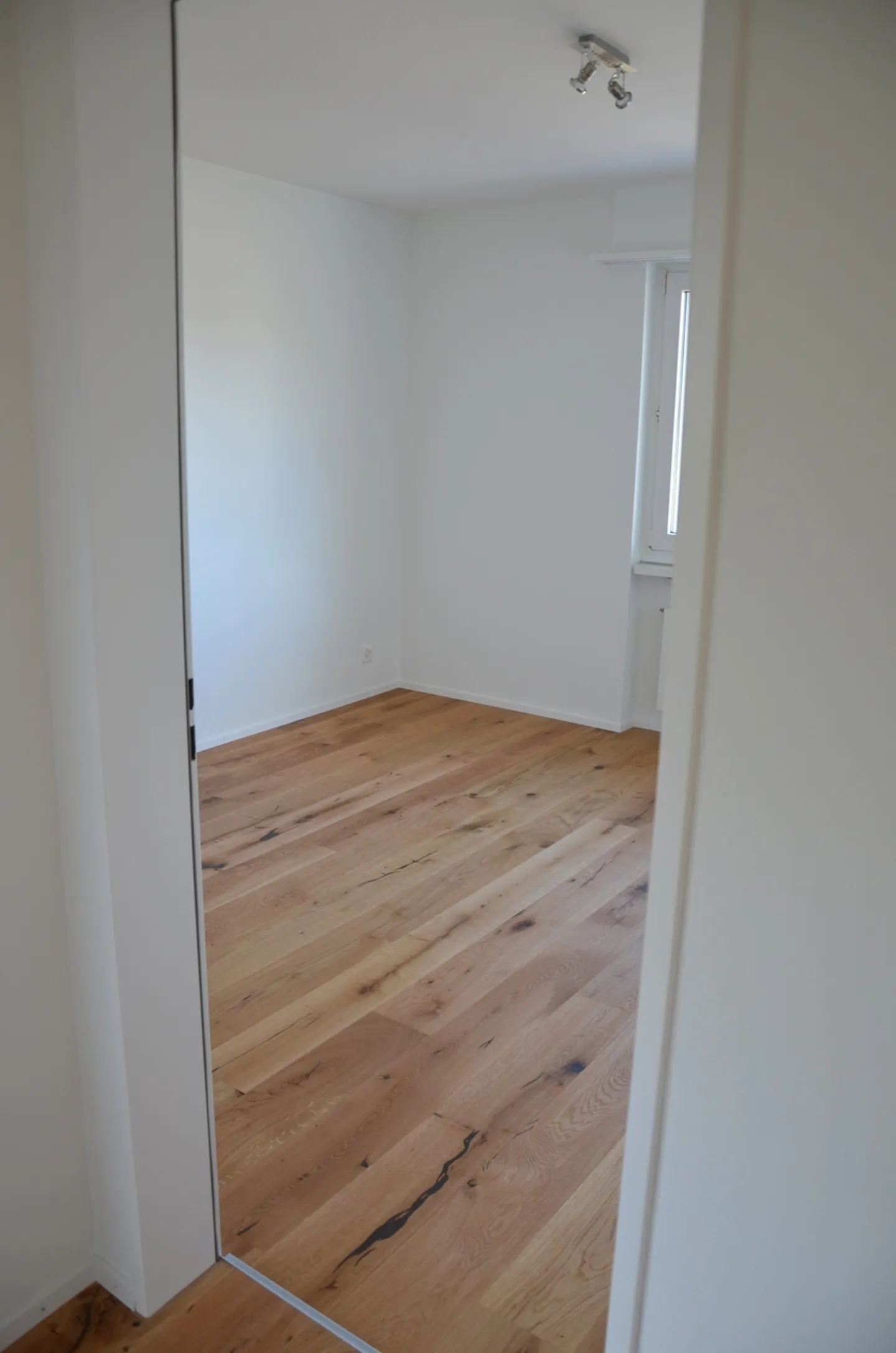 Charming 5.5-room single-family house with garden in Herzogenbuchsee, Canton BE - Photo 10 of 13
