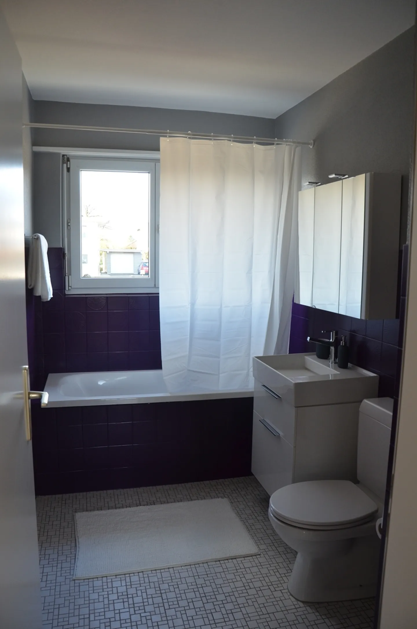 Charming 5.5-room single-family house with garden in Herzogenbuchsee, Canton BE - Photo 11 of 13