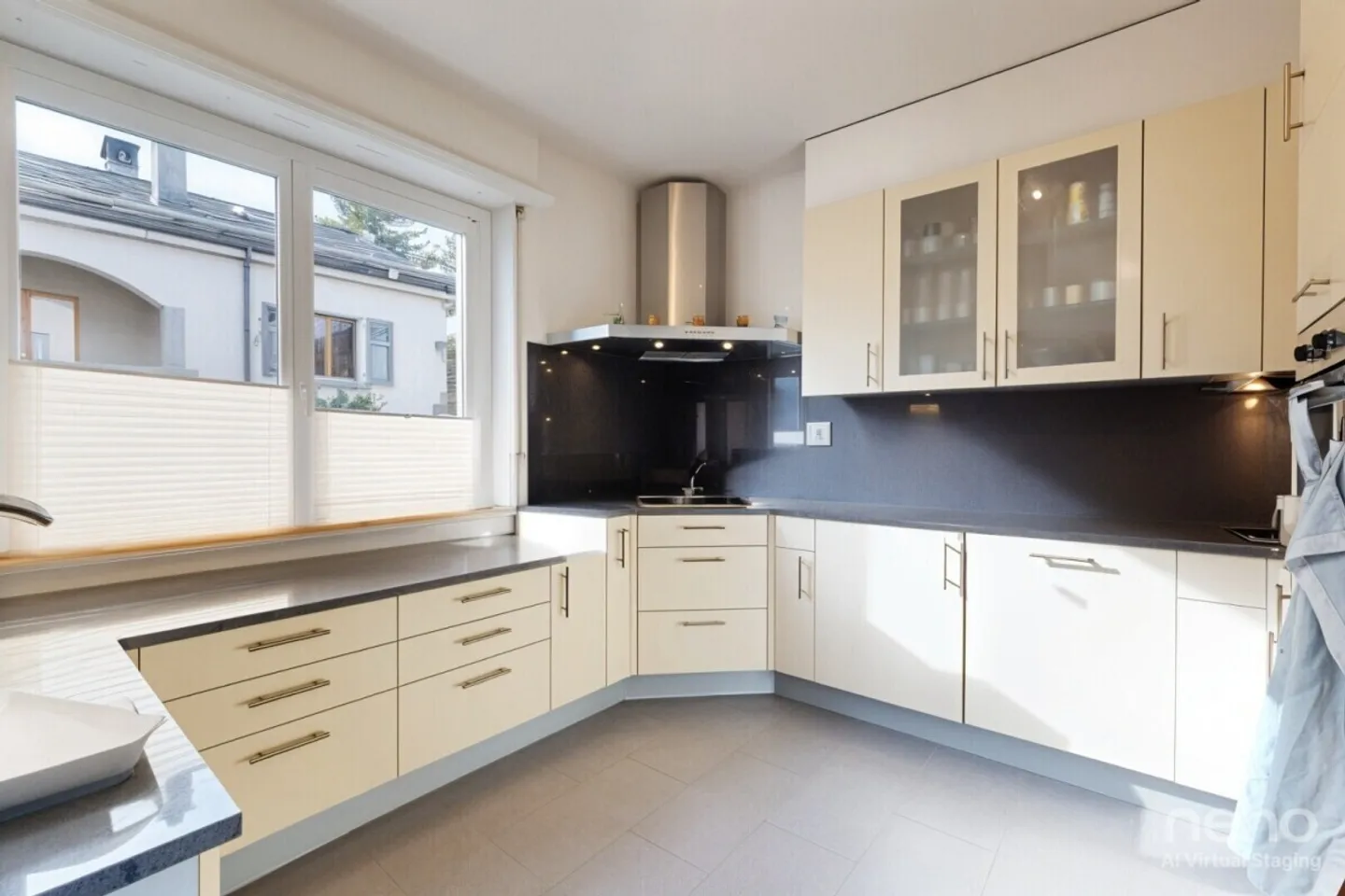 Maison Jumelée Charmante - Photo 3 sur 12