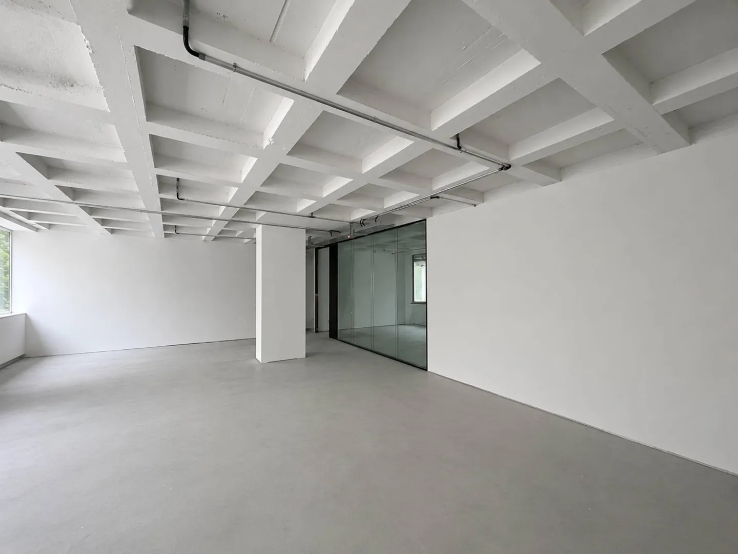 Prime Office Space Near Lake - Photo 3 of 8