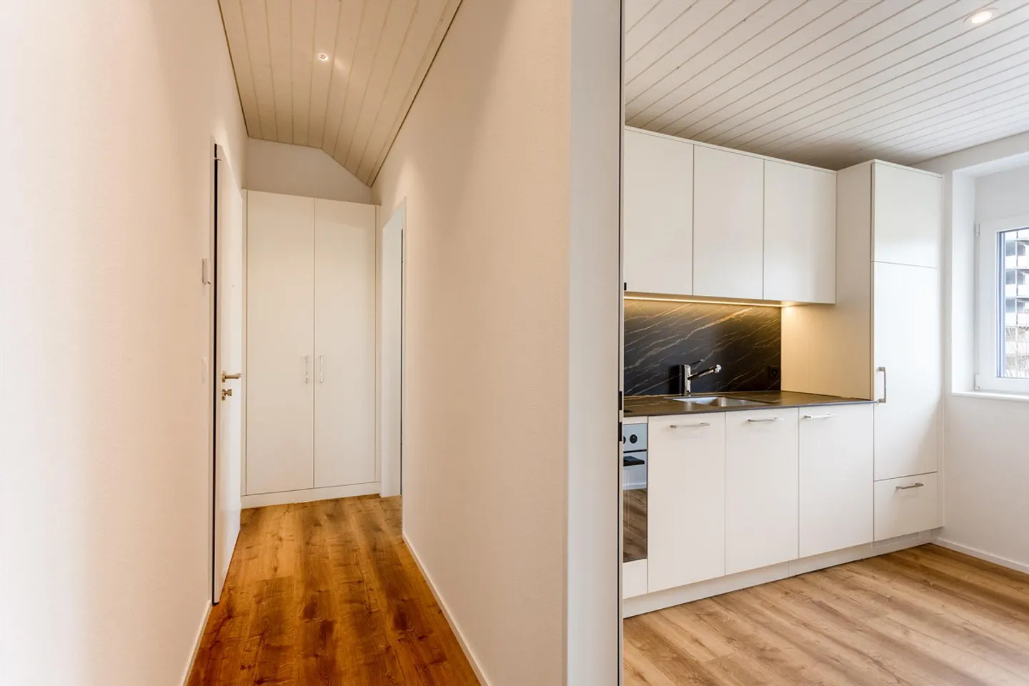 Single apartment in a very central location - Photo 6 of 10