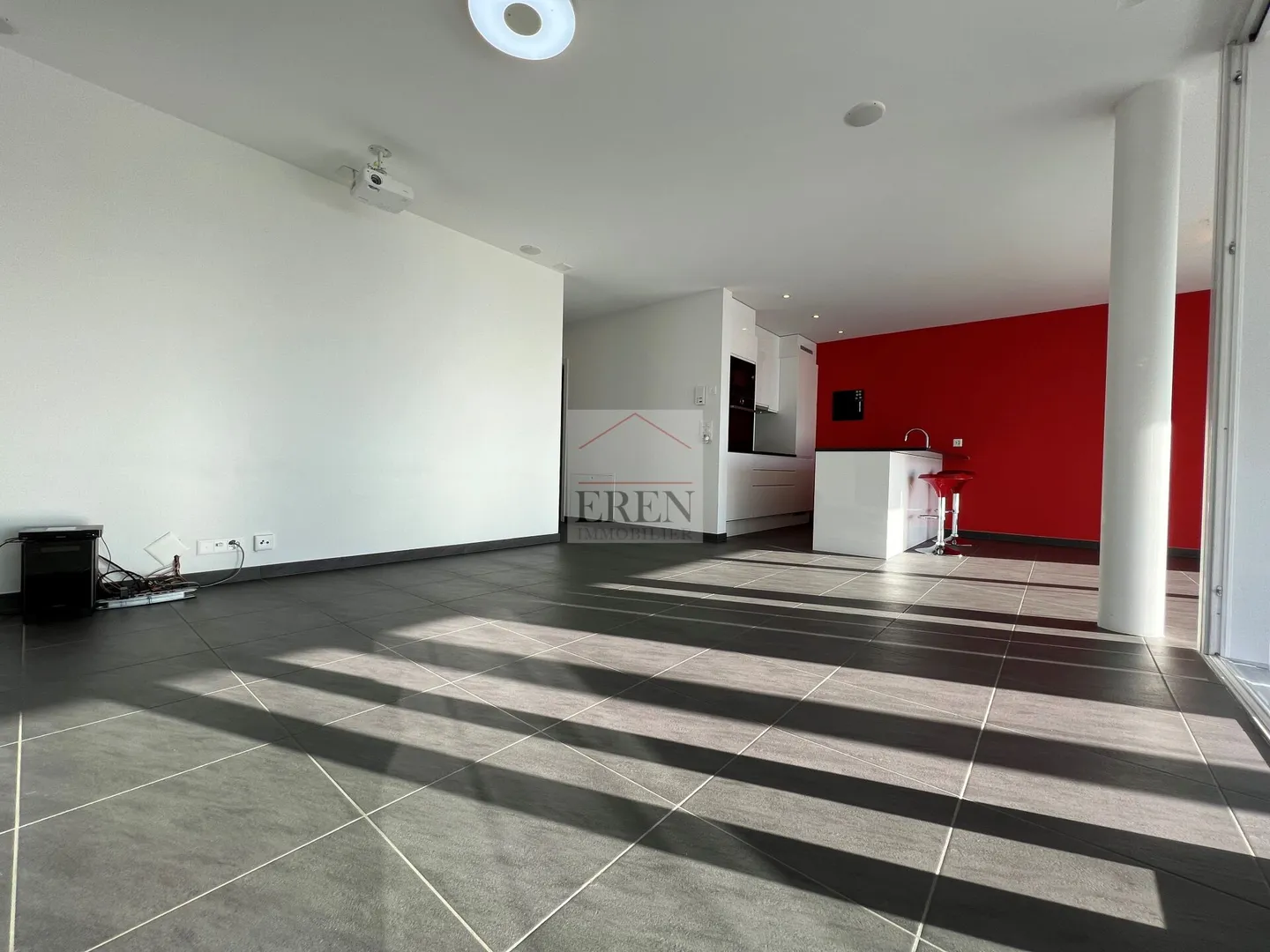 Appartement moderne 3,5 pièces - Photo 1 sur 16