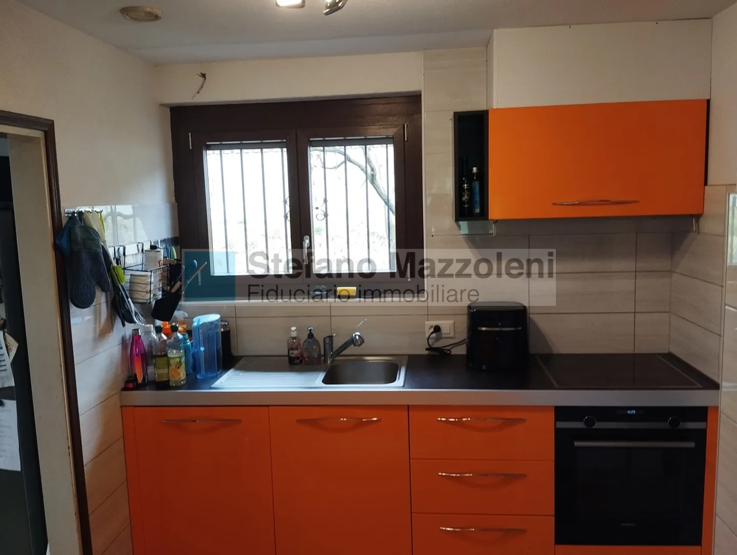 QUARTINO – Zum Verkauf steht ein gemütliches, geräumiges und gut gelegenes Haus - Foto 3 von 12