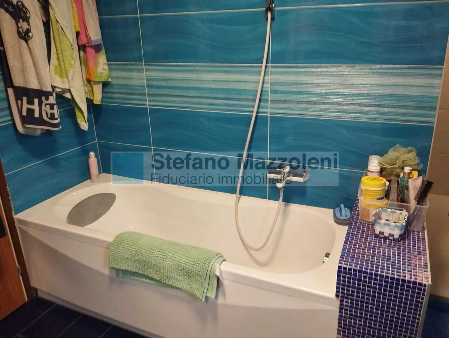 QUARTINO – Zum Verkauf steht ein gemütliches, geräumiges und gut gelegenes Haus - Foto 10 von 12