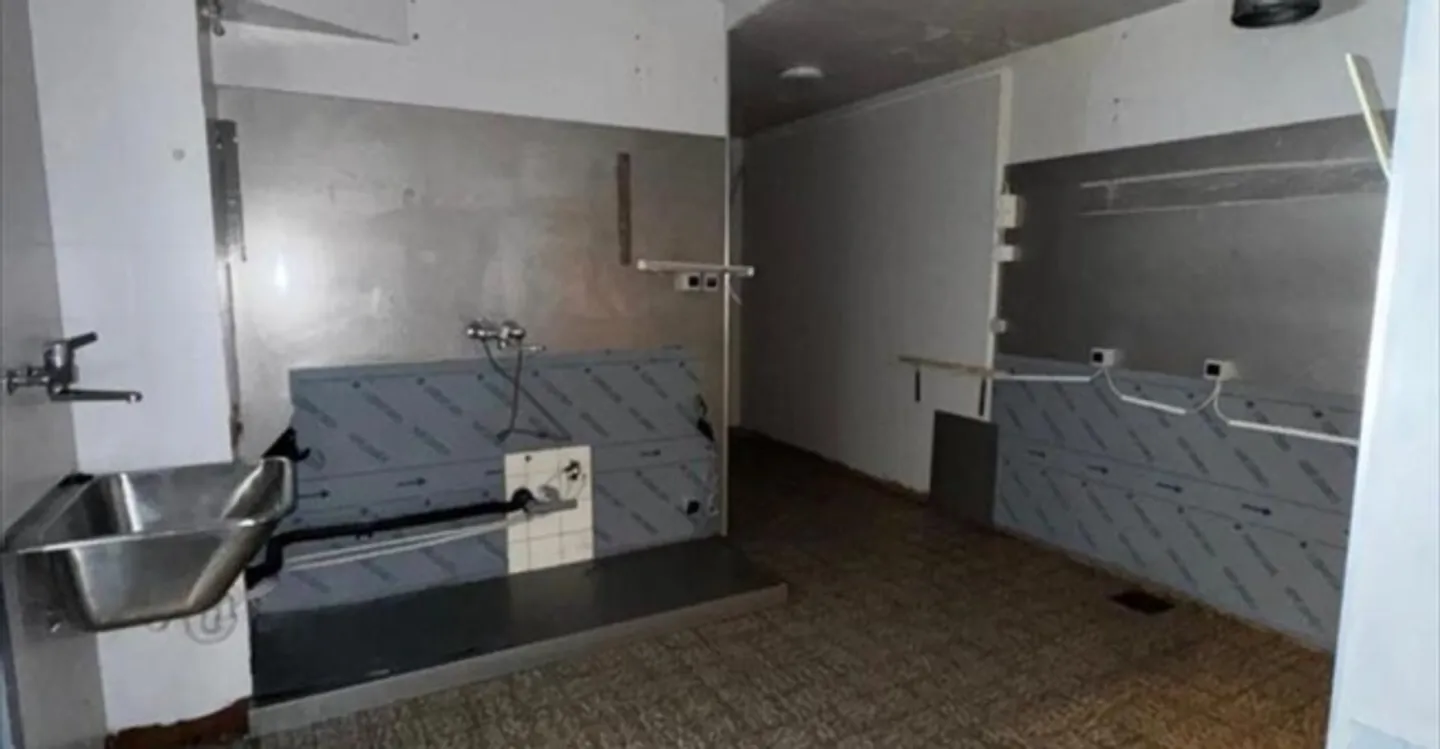 Edificio ad uso misto in affitto - Foto 5 di 6