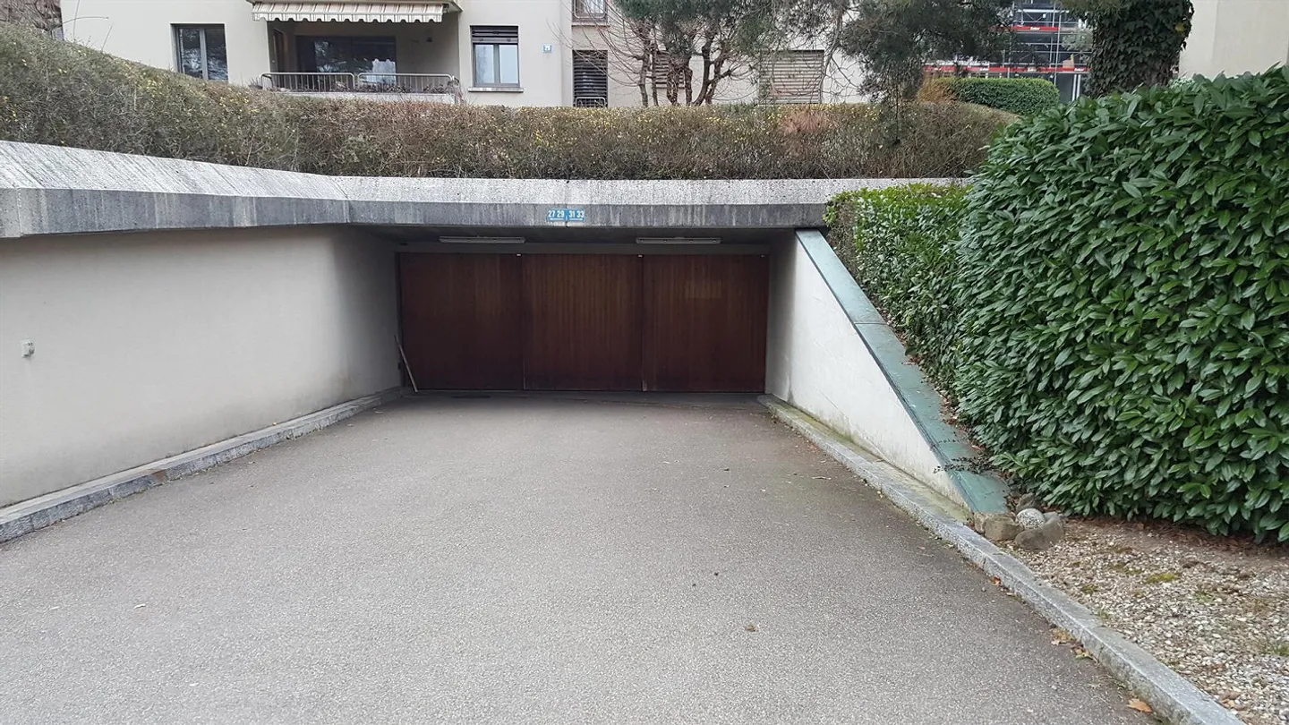 Einstellplätze zu vermieten - Foto 2 von 4