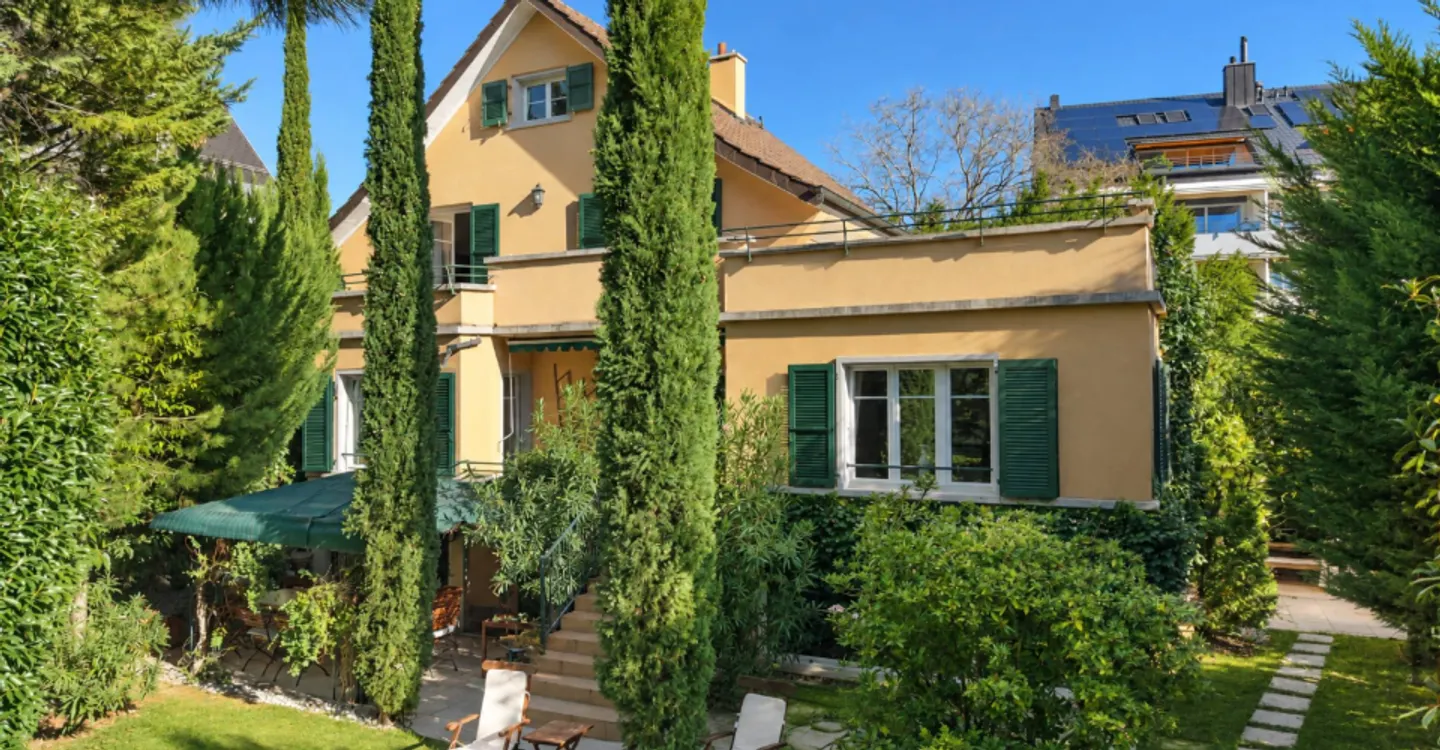 Casa incantevole con bel giardino in un quartiere tranquillo - Foto 1 di 11