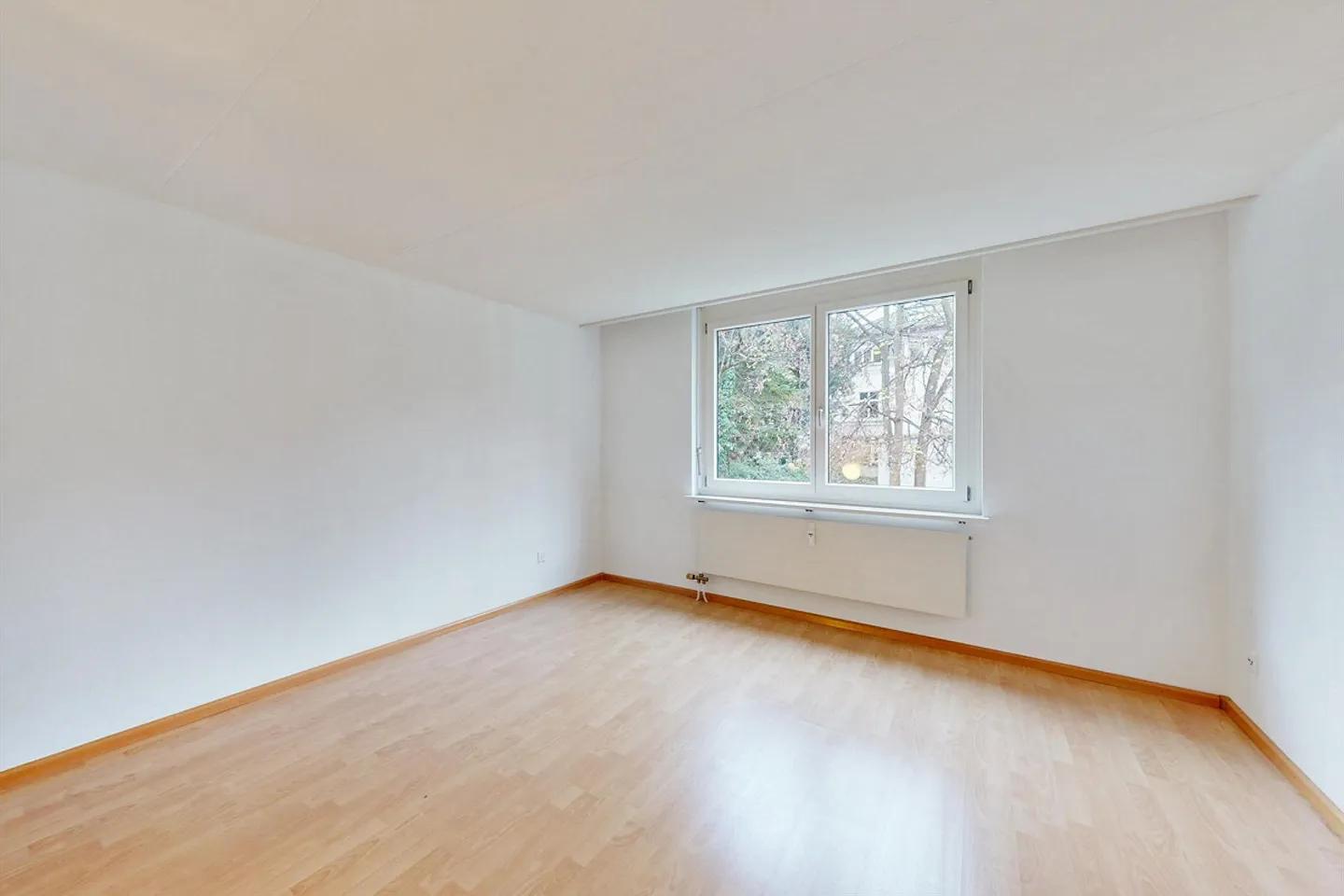 1.5-Zimmer-Studio mit Gartensitzplatz in Basel - Foto 7 von 10
