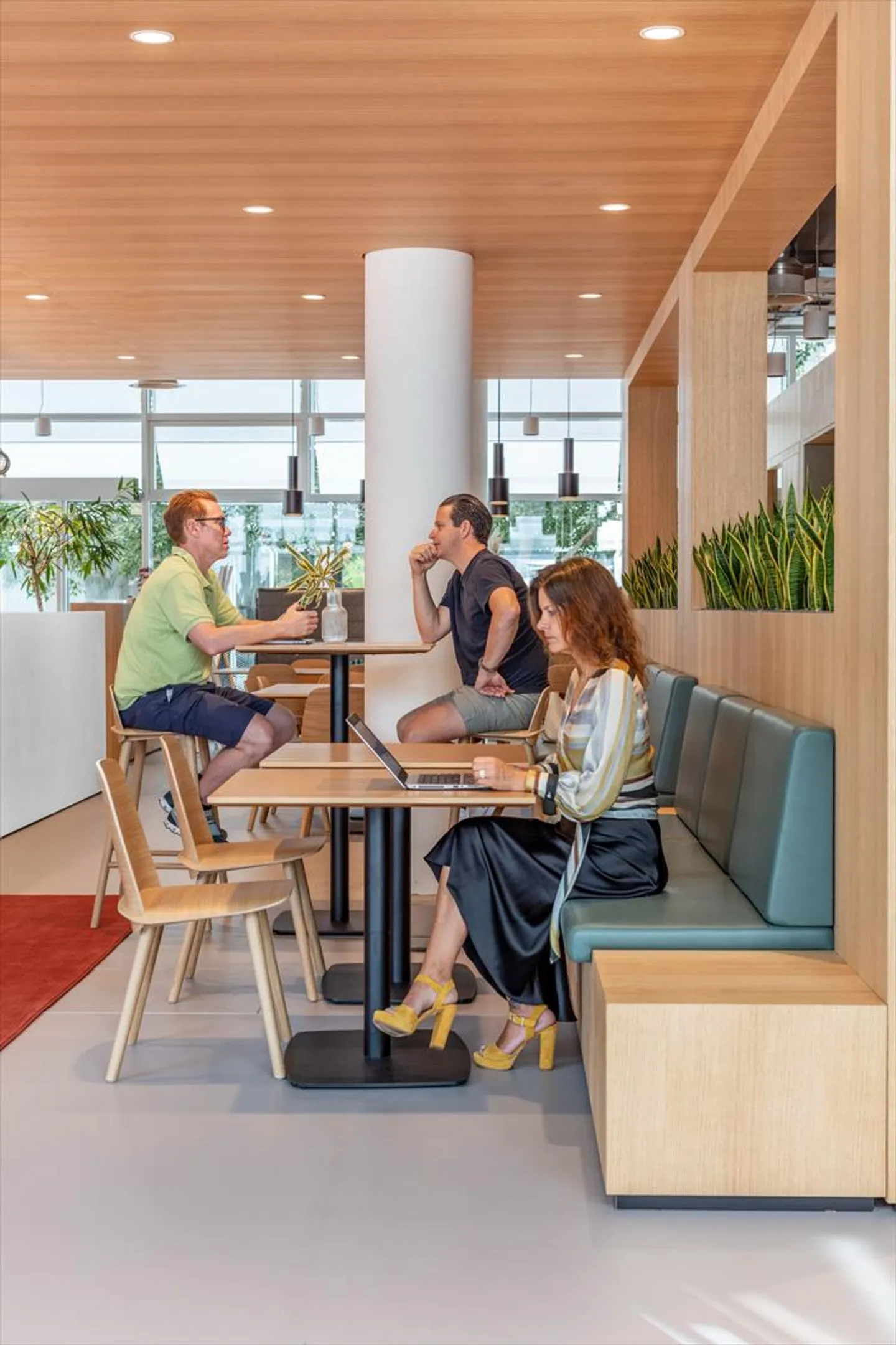 Trouvez des bureaux dans Spaces Main Station pour 2 personnes - tout est pris en charge - Photo 4 sur 9