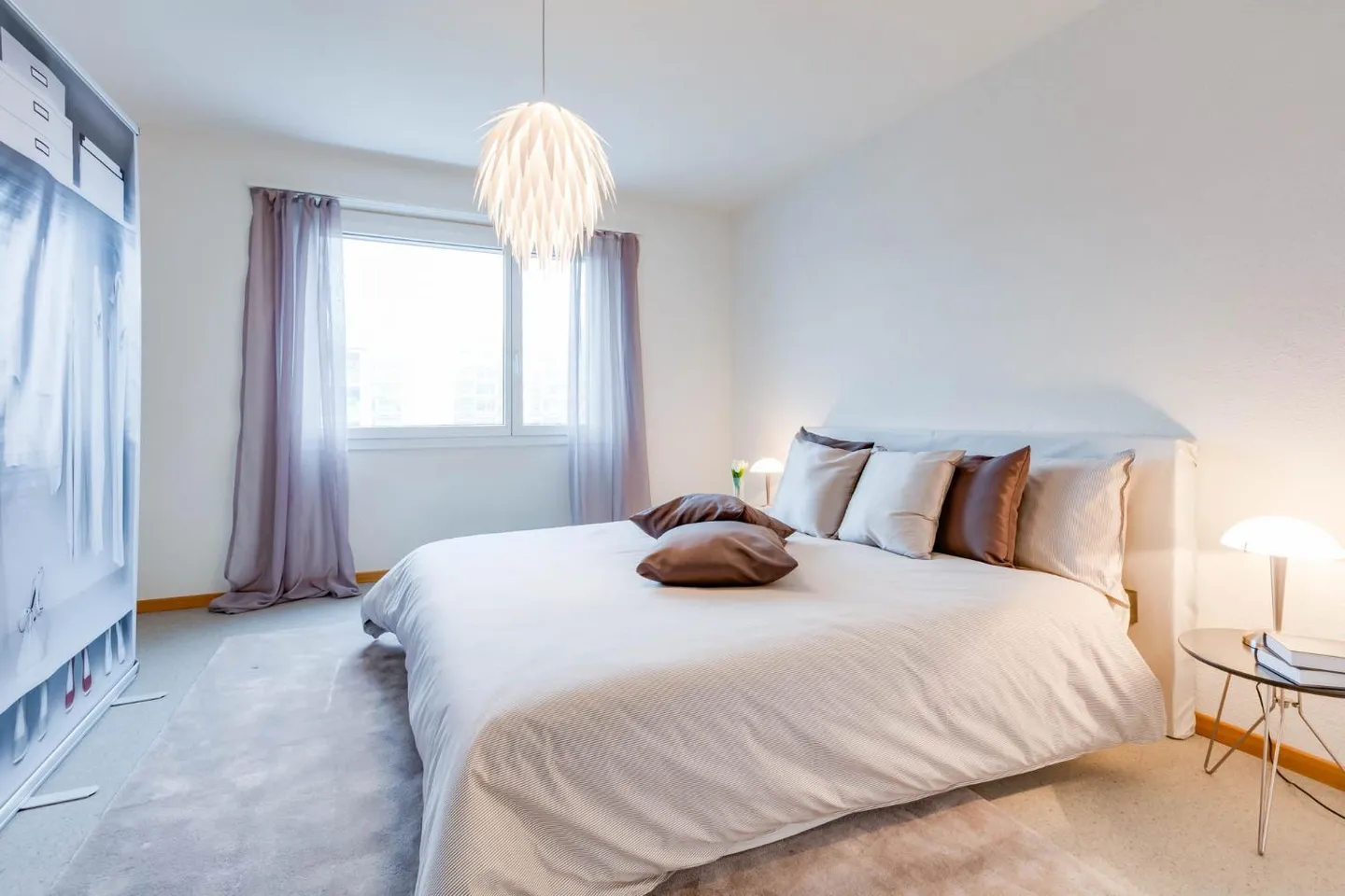 Charming Duplex Apartment - Photo 4 of 11