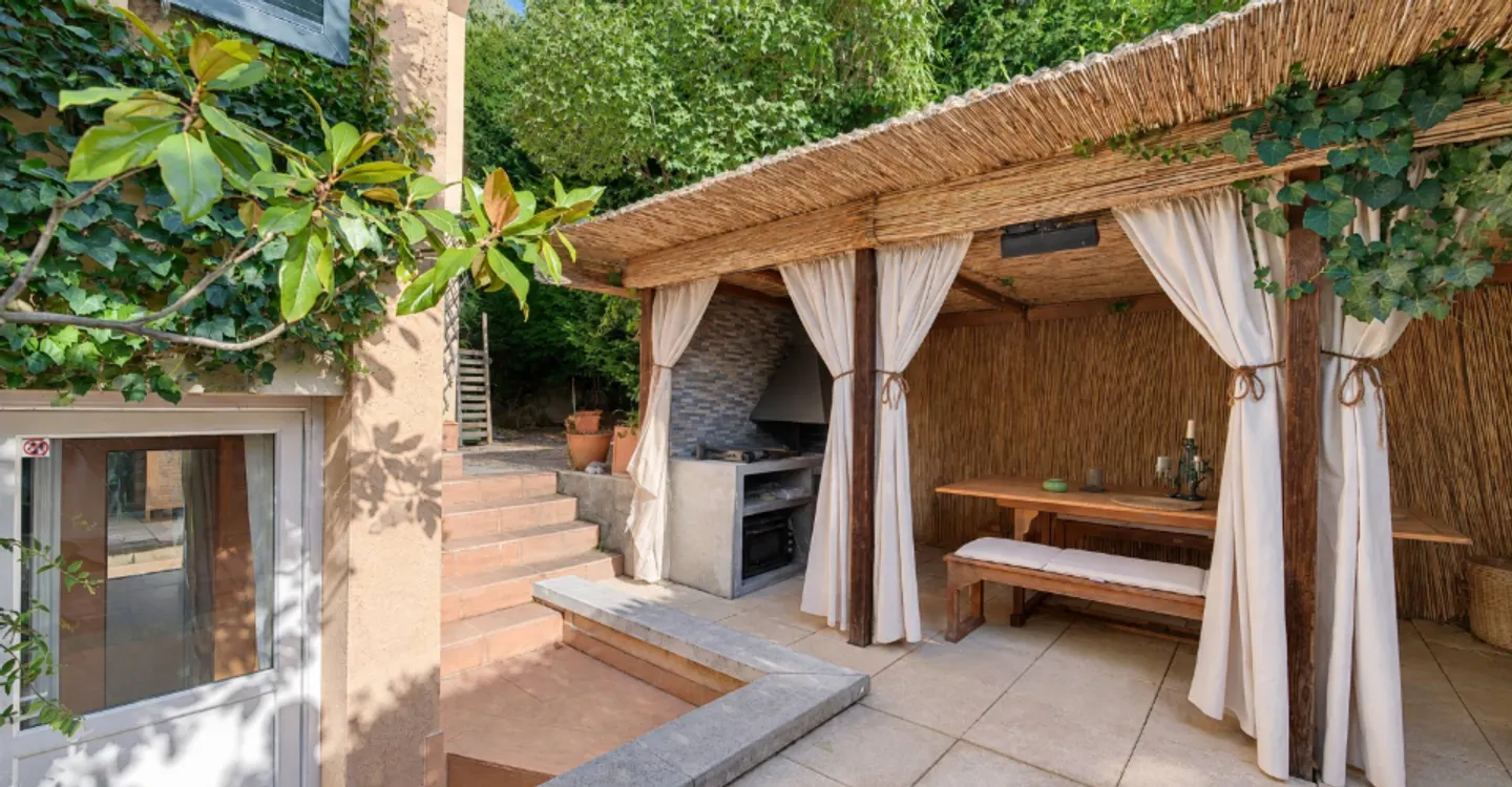 Casa incantevole con bel giardino in un quartiere tranquillo - Foto 10 di 11