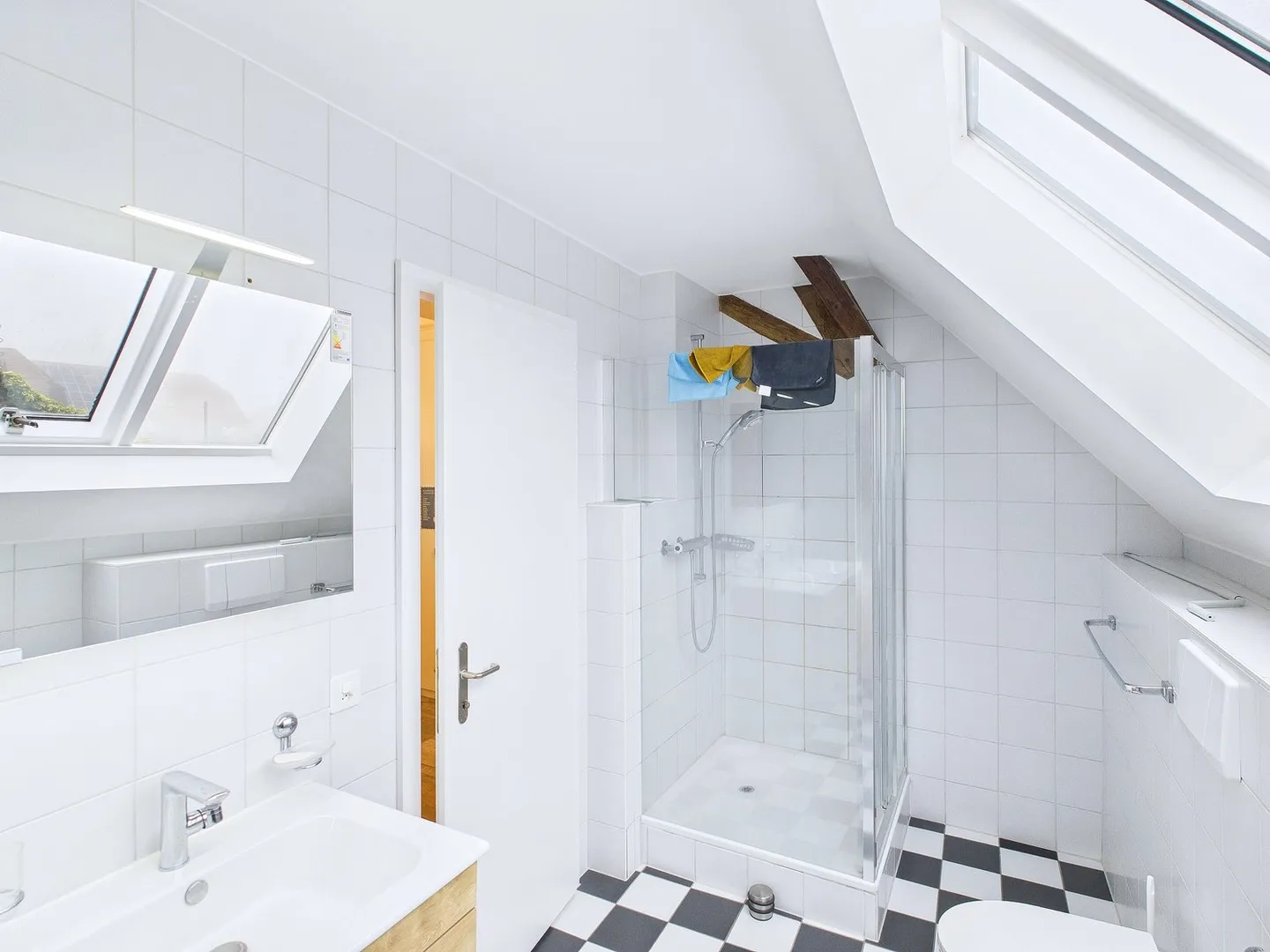 Charmante 4-Zimmer-Maisonette-Wohnung in ruhiger Dorflage - Foto 14 von 17