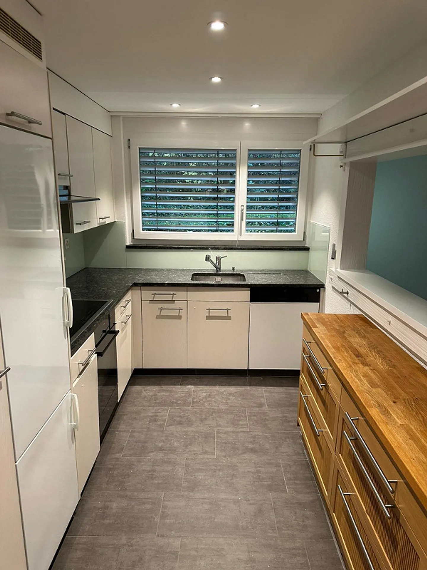 Exklusive 4.5-Zimmer Gartenwohnung mit Wintergarten & Cheminée - Foto 4 von 13