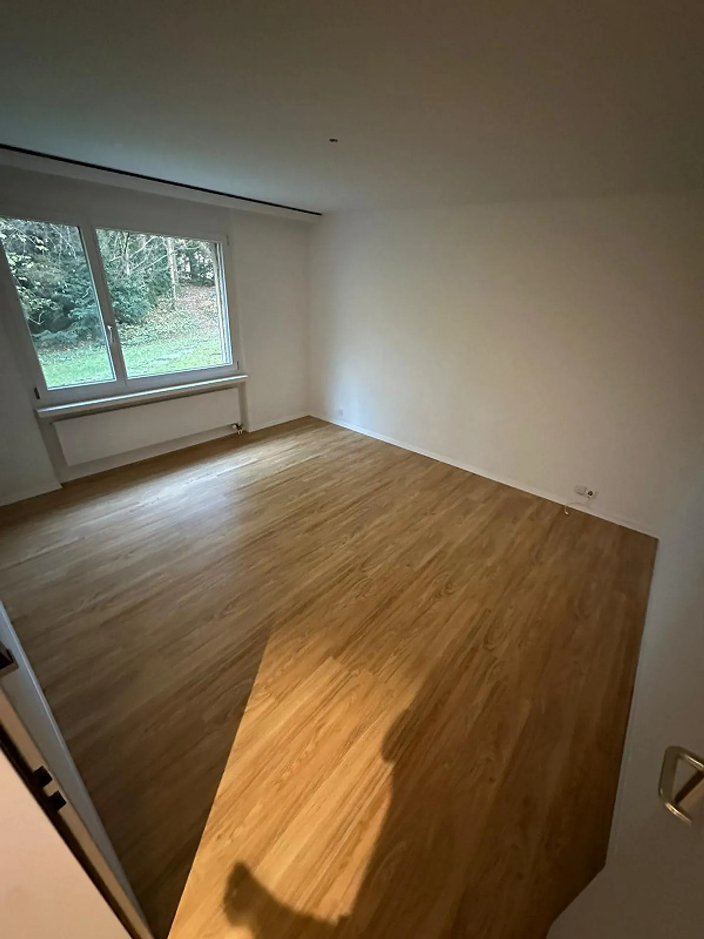 Exklusive 4.5-Zimmer Gartenwohnung mit Wintergarten & Cheminée - Foto 8 von 13
