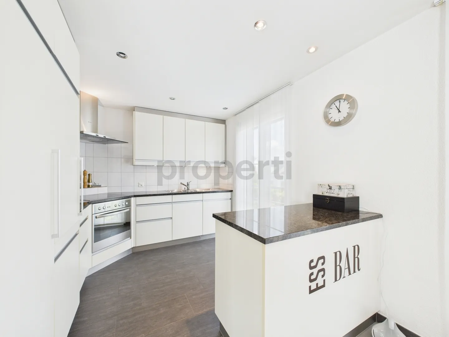 Idillio familiare deluxe - Casa duplex a Killwangen - 7,5 stanze, grande giardino, garage e 2 posti auto - Foto 5 di 13