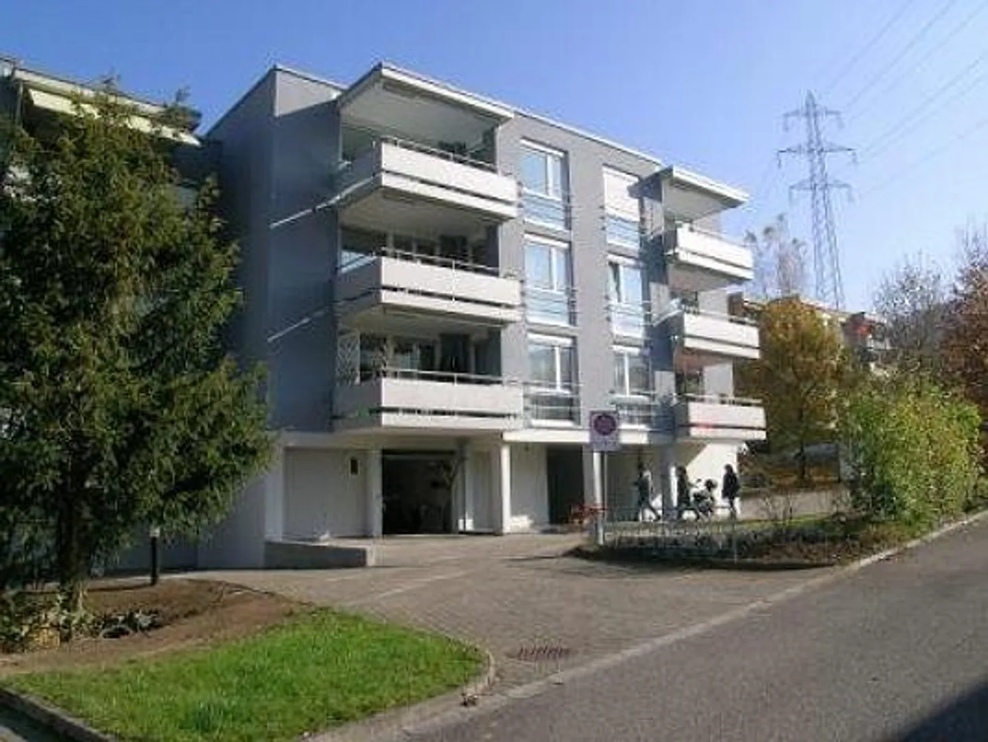 Appartement confortable de 4.5 pièces dans un environnement adapté aux enfants - Photo 1 sur 12
