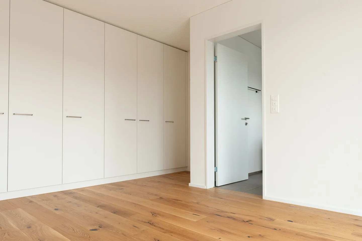 Appartement penthouse exclusif de 5,5 pièces avec terrasse spacieuse - Photo 7 sur 13