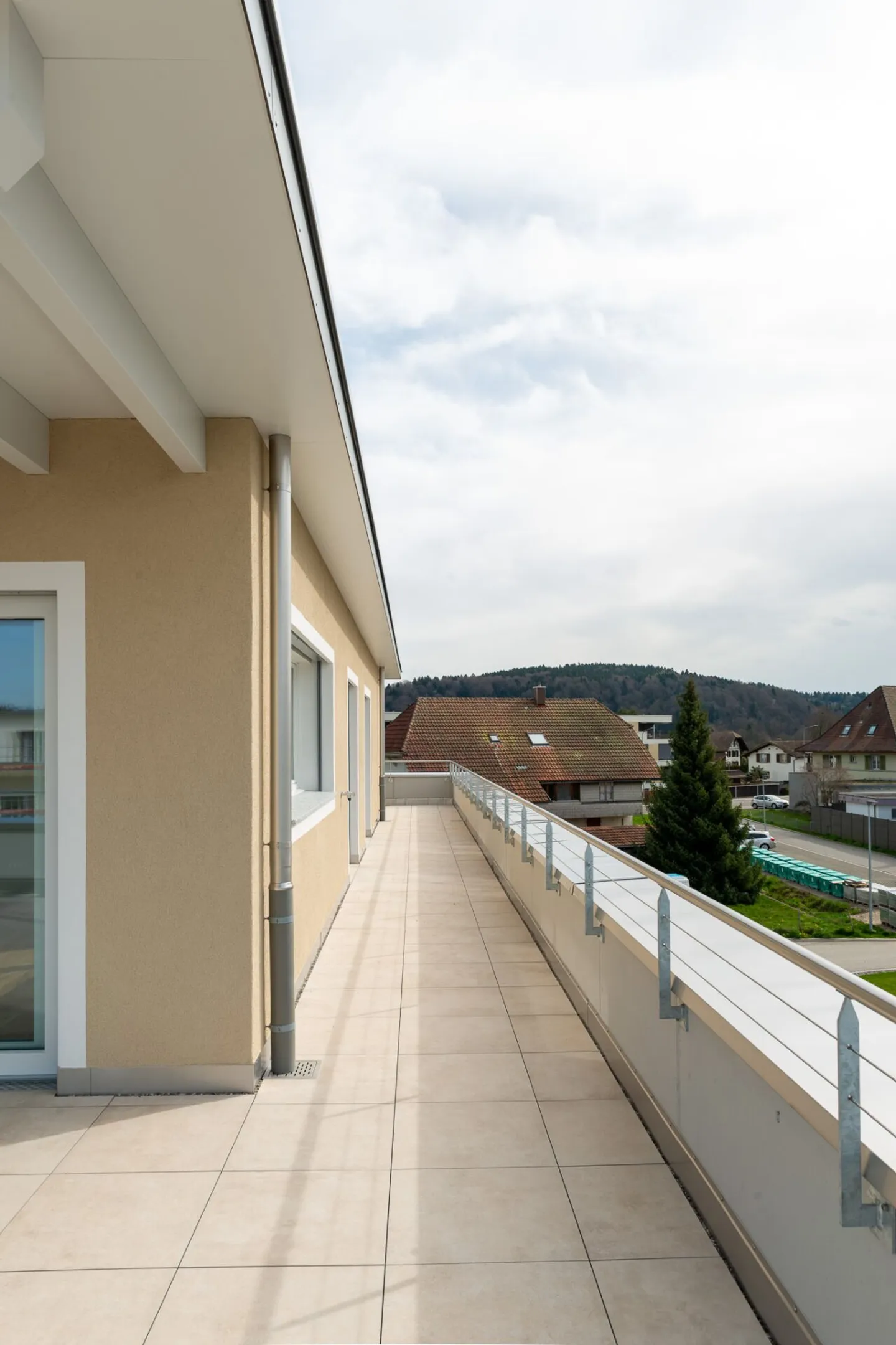 Appartement penthouse exclusif de 5,5 pièces avec terrasse spacieuse - Photo 12 sur 13