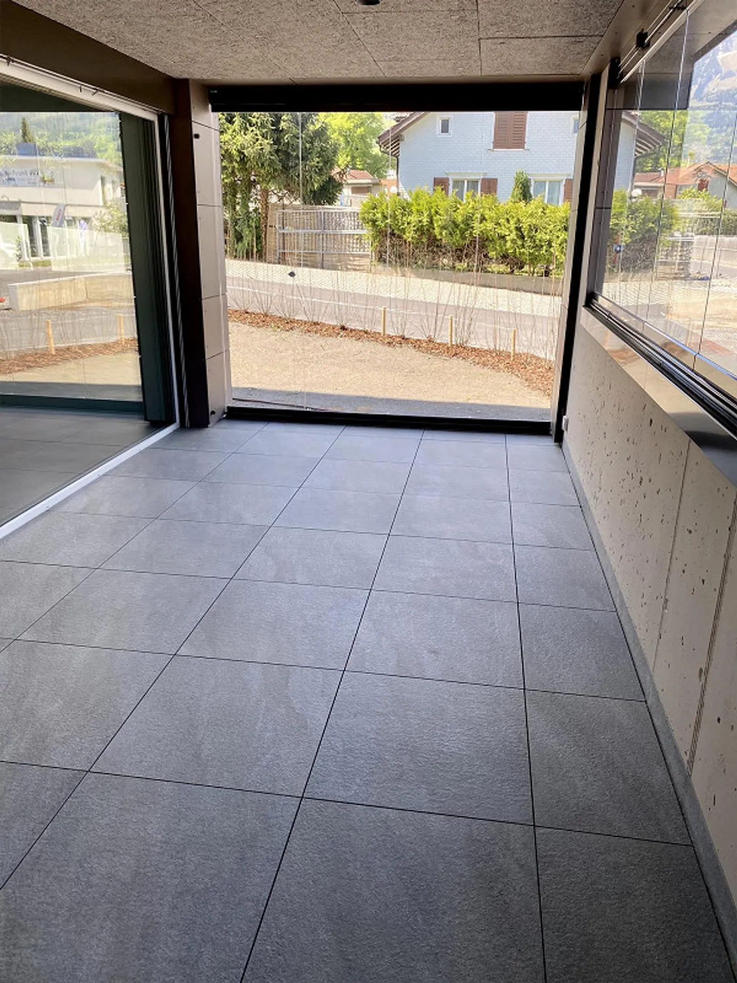 Moderne 3.5-Zimmerwohnung mit schönem Balkon inkl. Glas-Schiebesystem - Foto 7 von 13