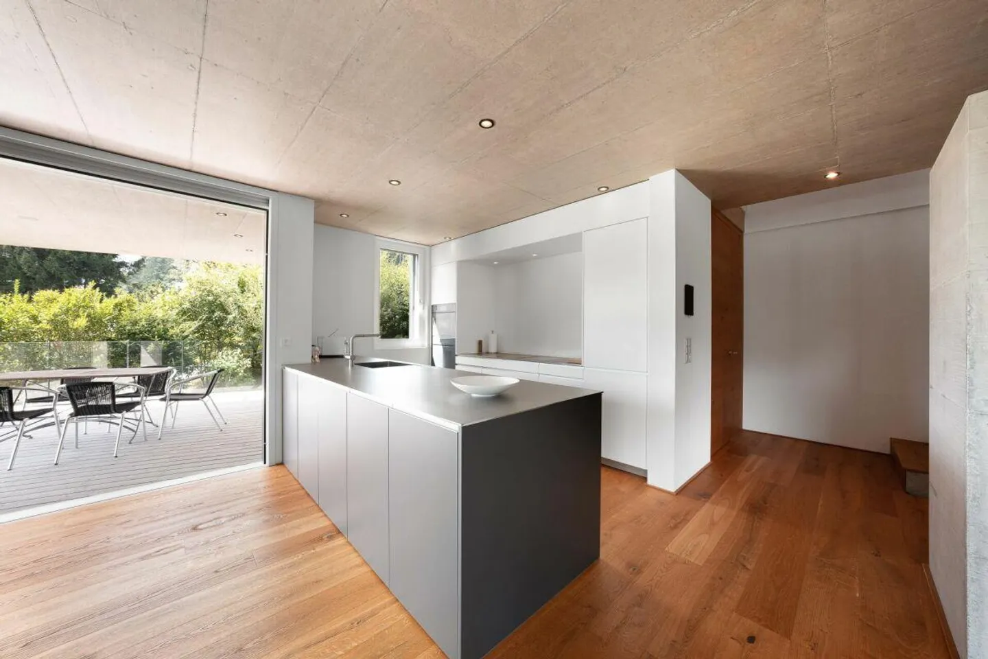 Single-family house with wellness area - Photo 6 of 15