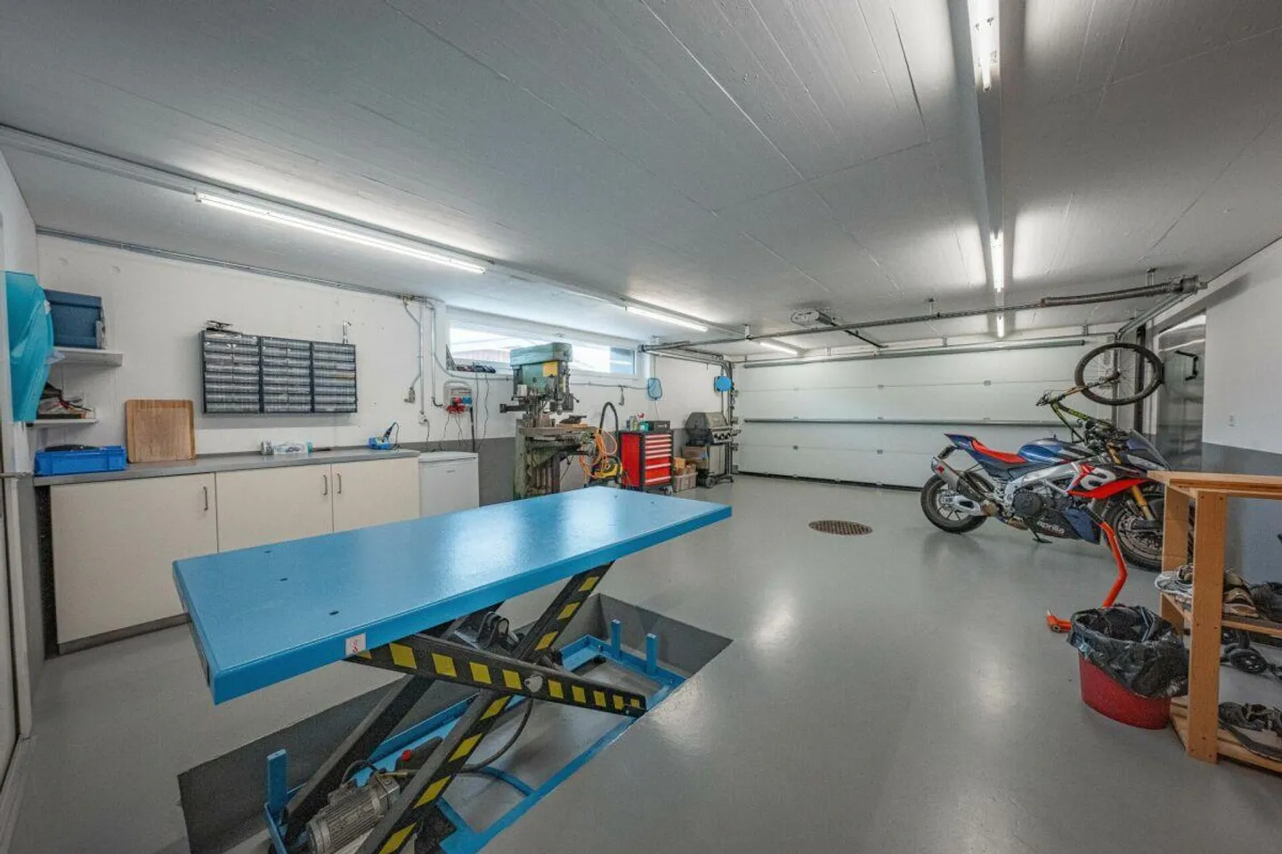 Single-family house with wellness area - Photo 13 of 15